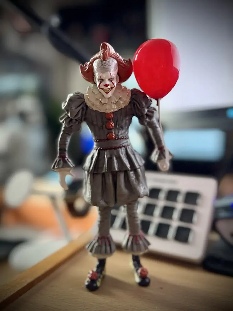 Stephen Kings Es Bendyfigs Biegefigur Pennywise 19 cm Produktfoto