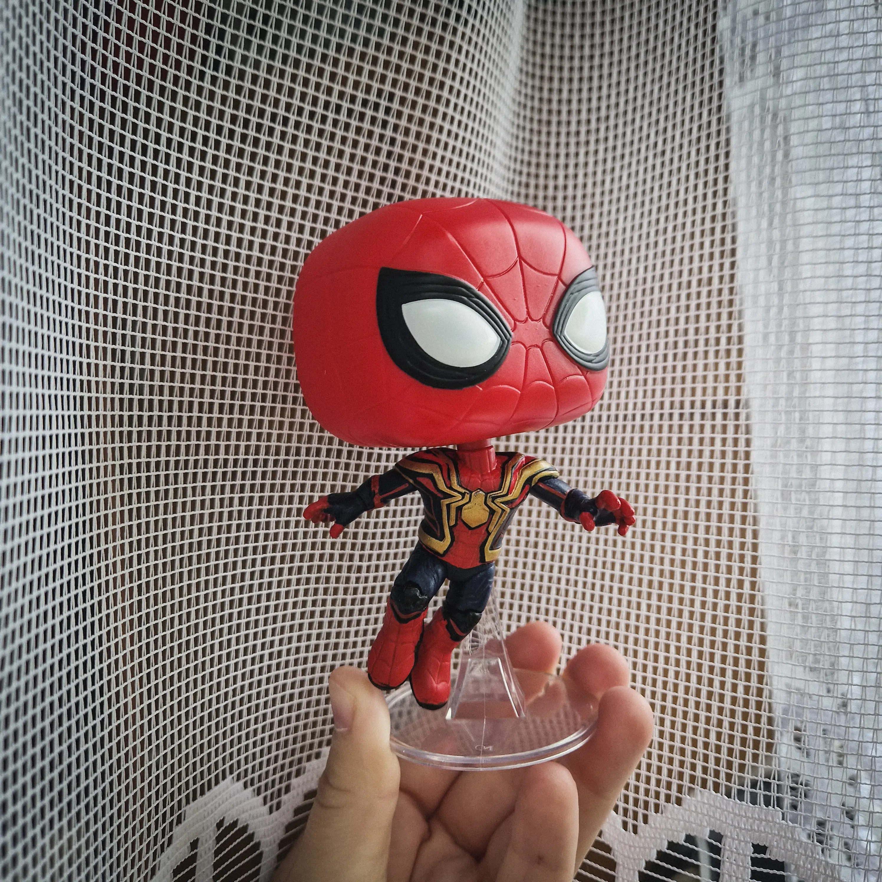 Spider-Man: No Way Home POP! Marvel Vinyl Figur Spider-Man Swing 9 cm Produktfoto