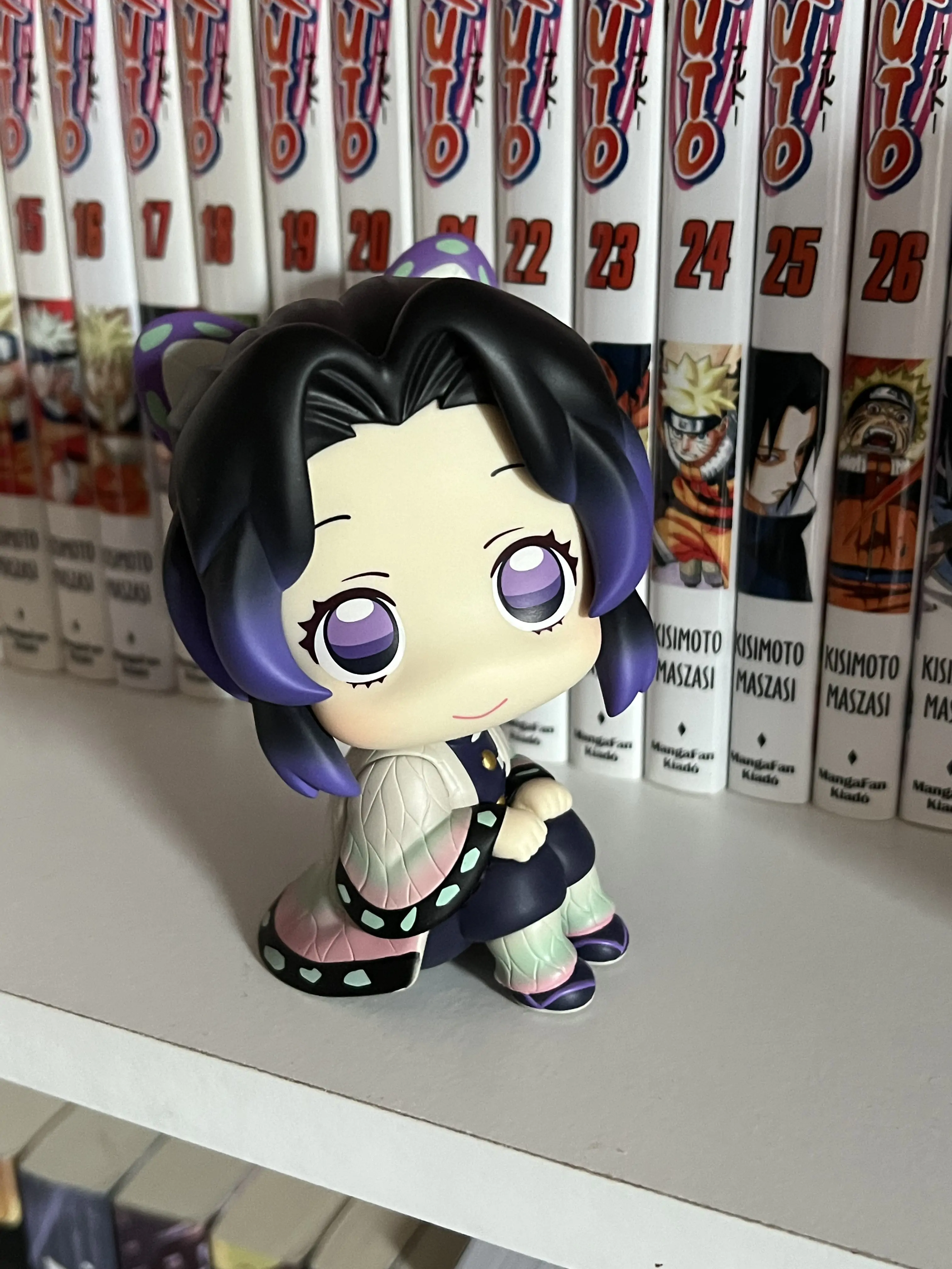 Demon Slayer Kimetsu no Yaiba Look Up PVC Statue Shinobu Kocho 11 cm Produktfoto