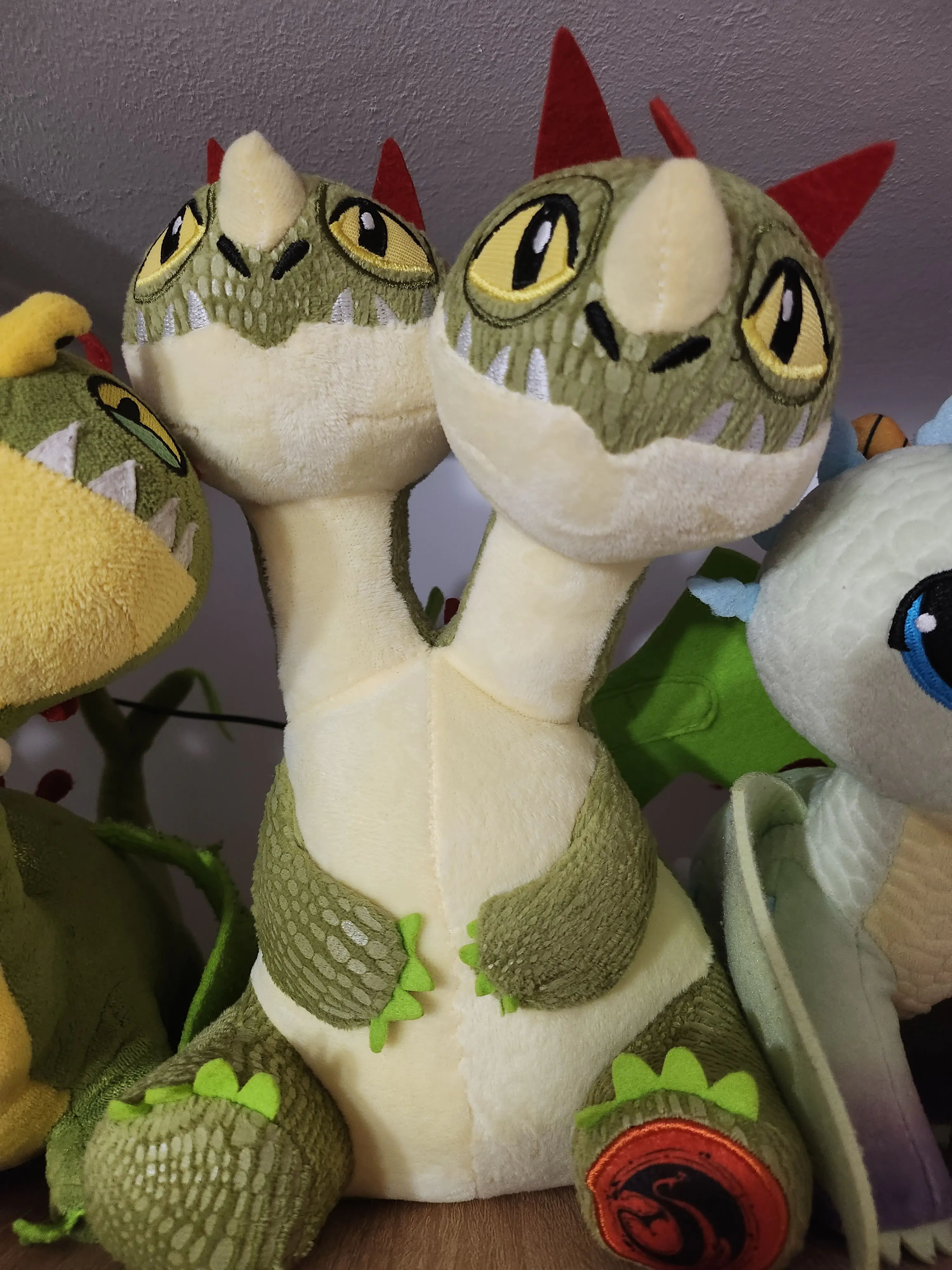 How to Train Your Dragon Barf and Belch Plüschtier 30cm Produktfoto