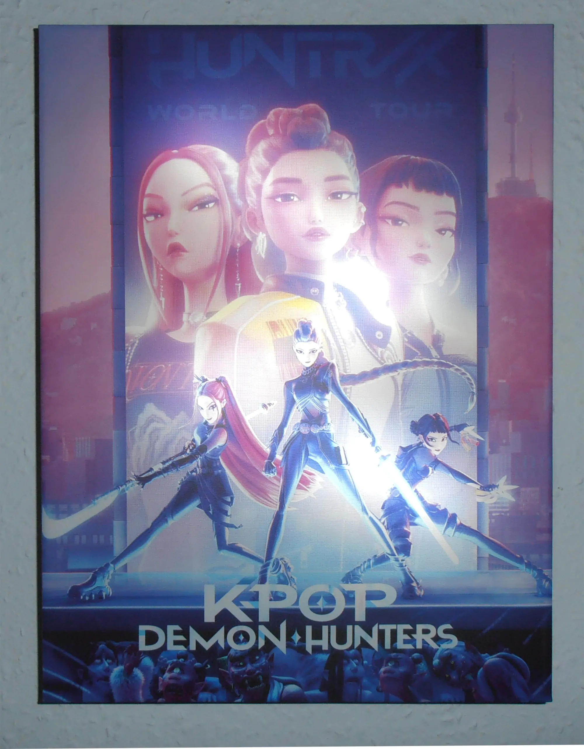 KPop Demon Hunters Leuchtende Leinwand Produktfoto