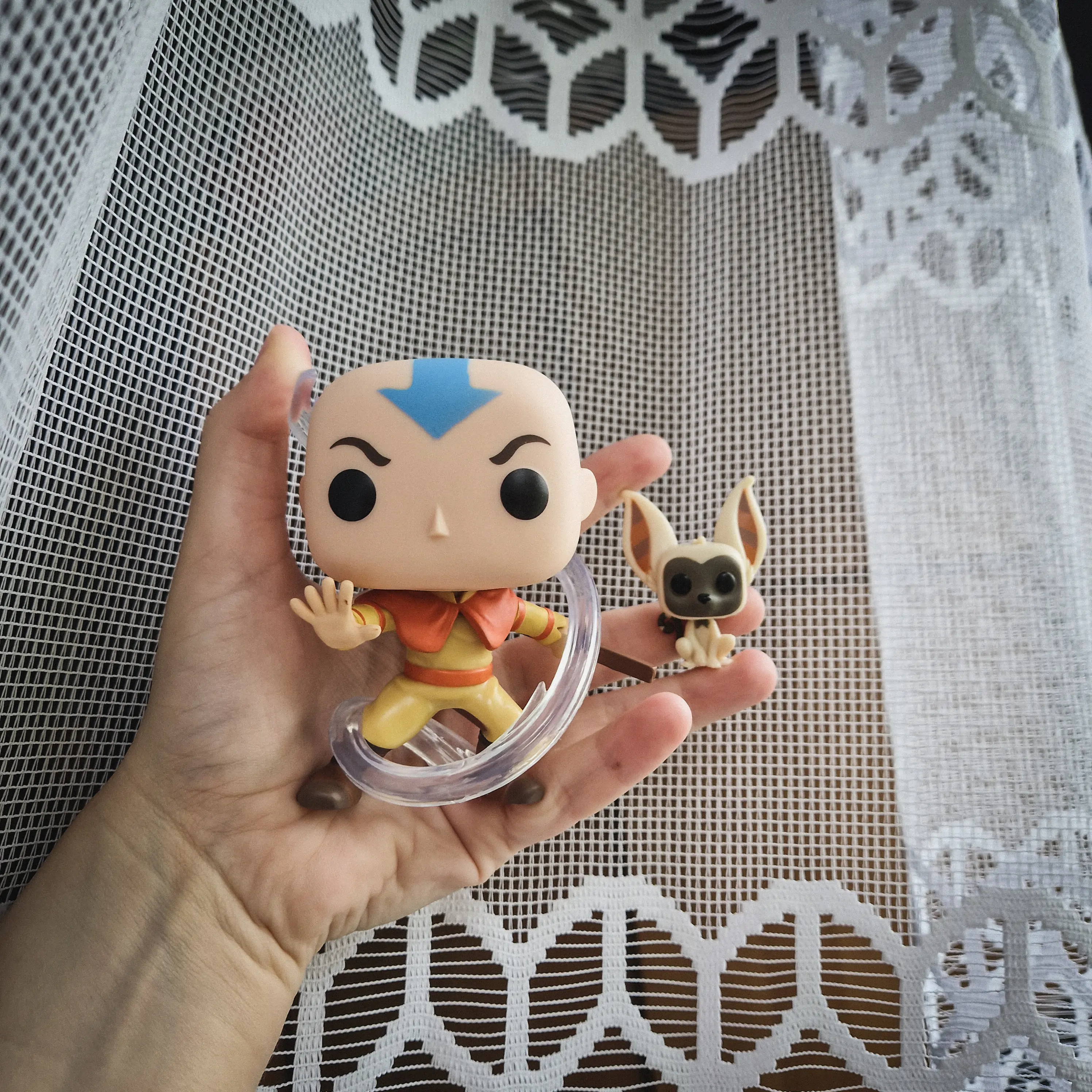 Avatar Der Herr der Element POP! Animation Vinyl Figur Aang w/ Momo 9 cm termékfotó