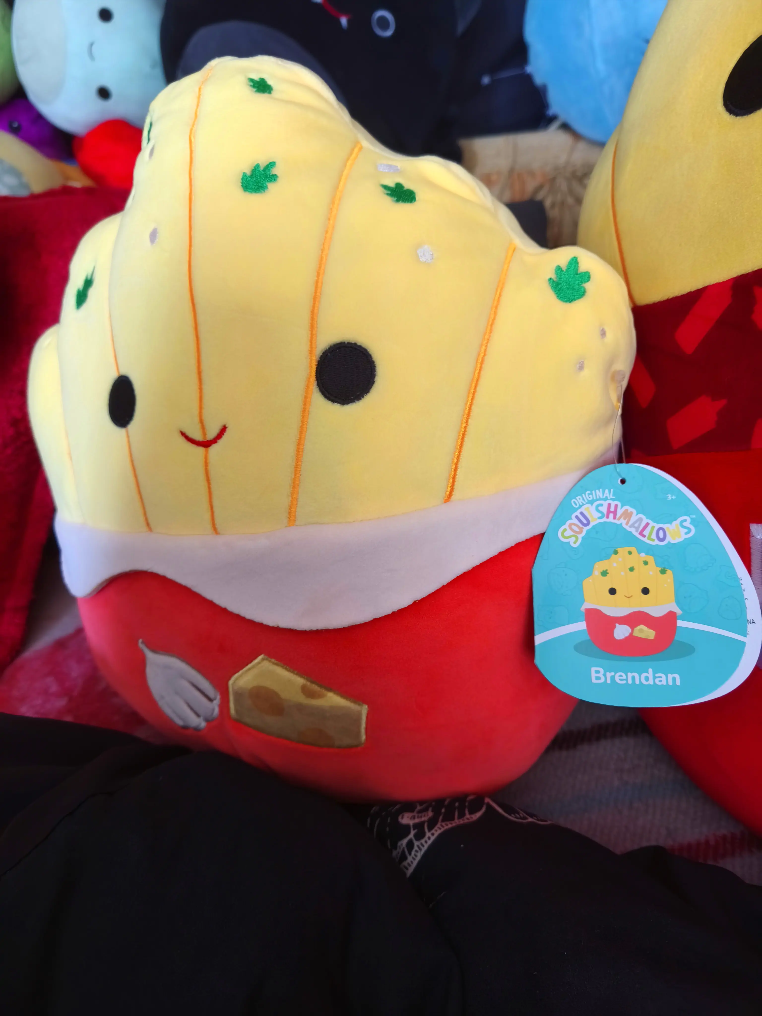 Squishmallows Plüschfigur Brendan Garlic Parmesan Fries 30 cm Produktfoto