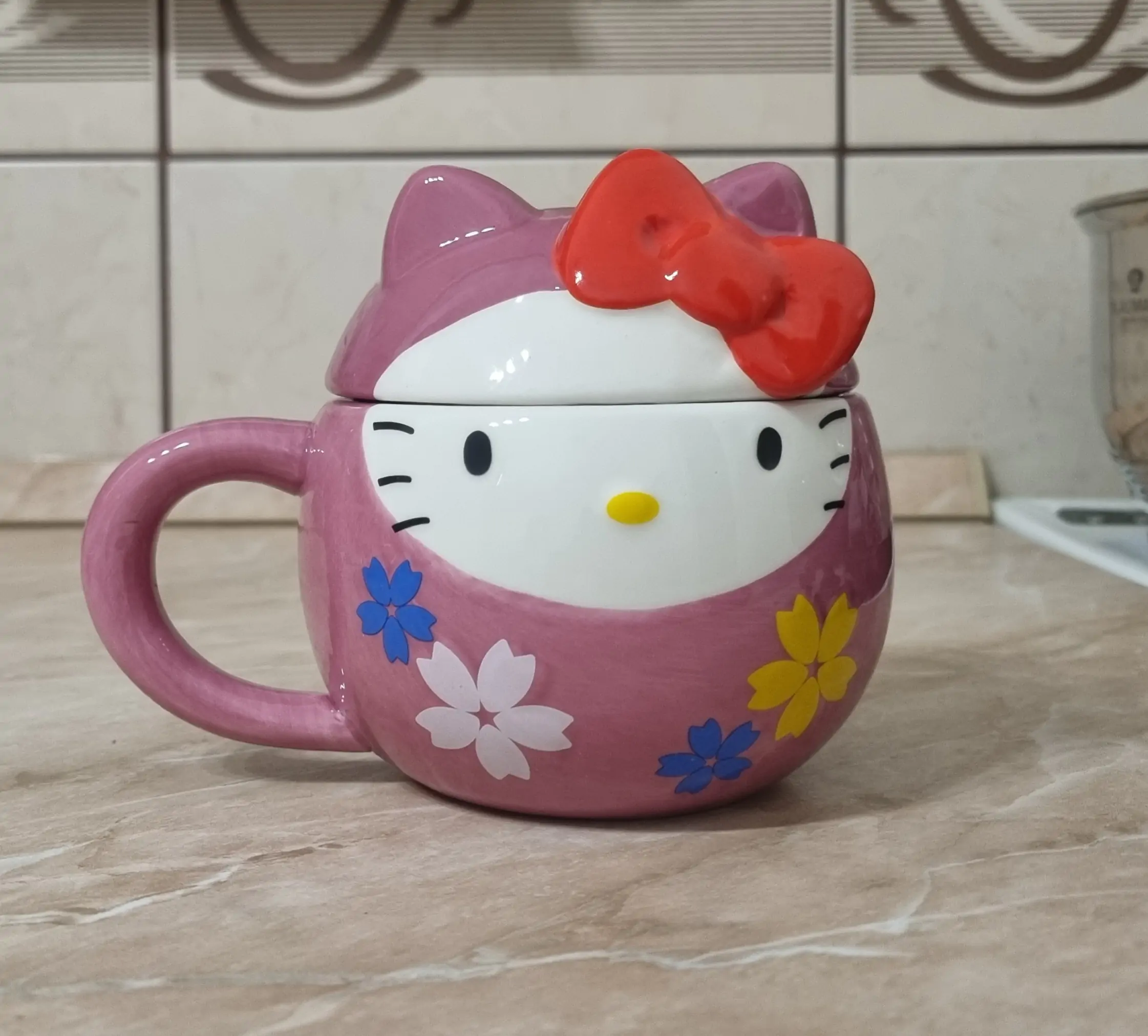 Sanrio 3D Tasse Hello Kitty Daruma Produktfoto