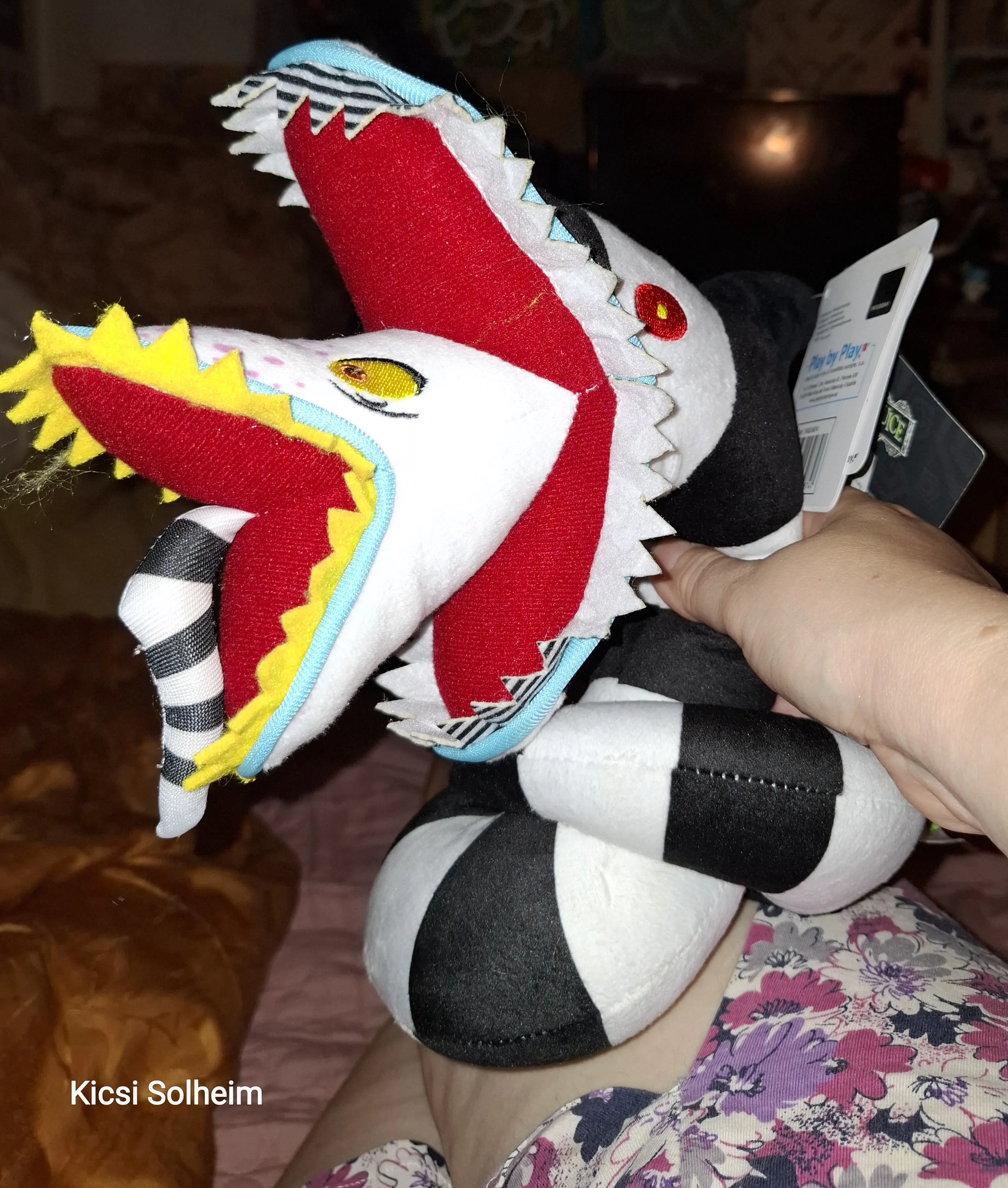 Beetlejuice 2 Sandworm Plüschfigur 25cm Produktfoto