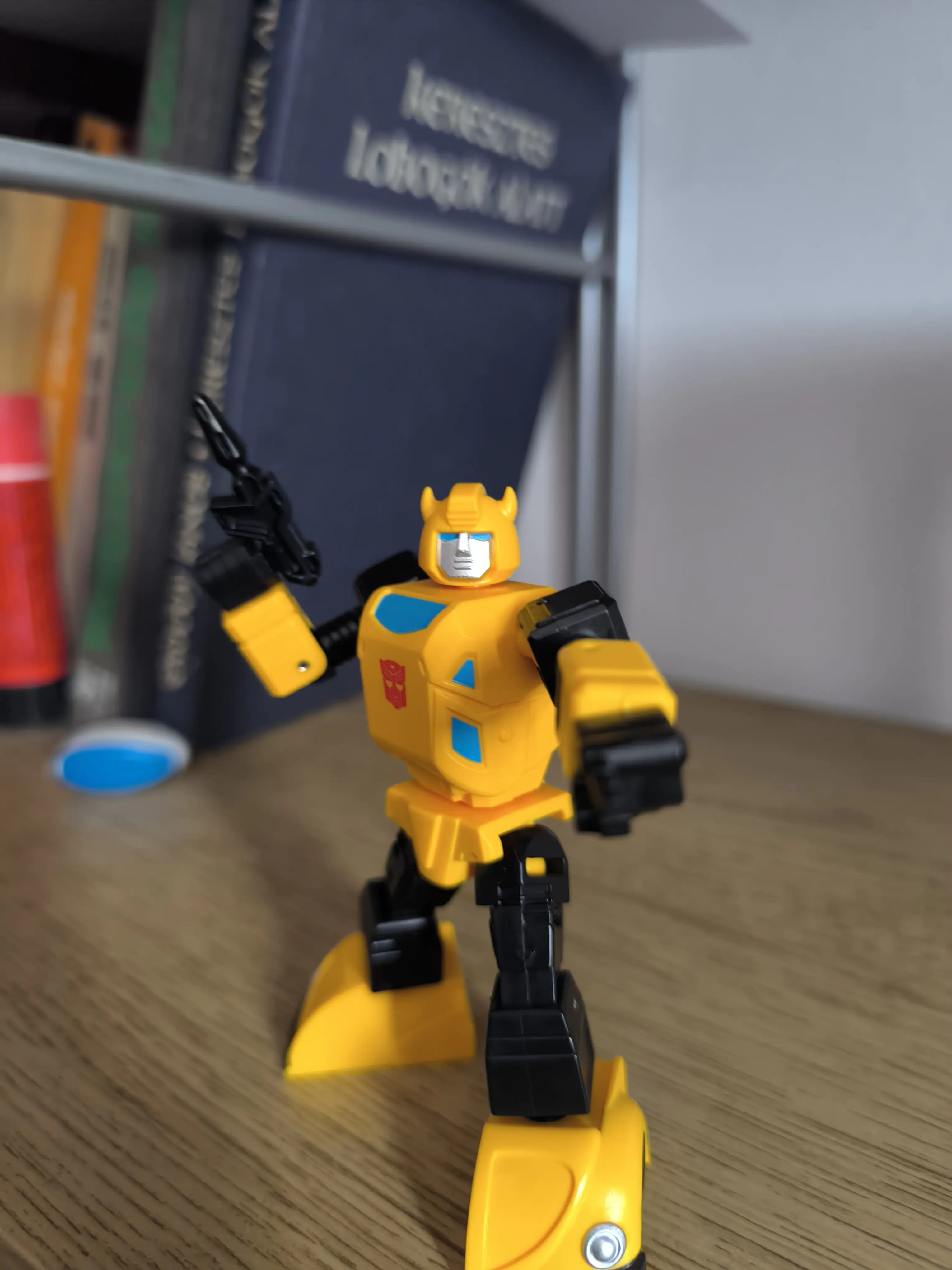 Transformers: Generation One AMK Mini Series Plastic Model Kit Bumblebee 10 cm Produktfoto