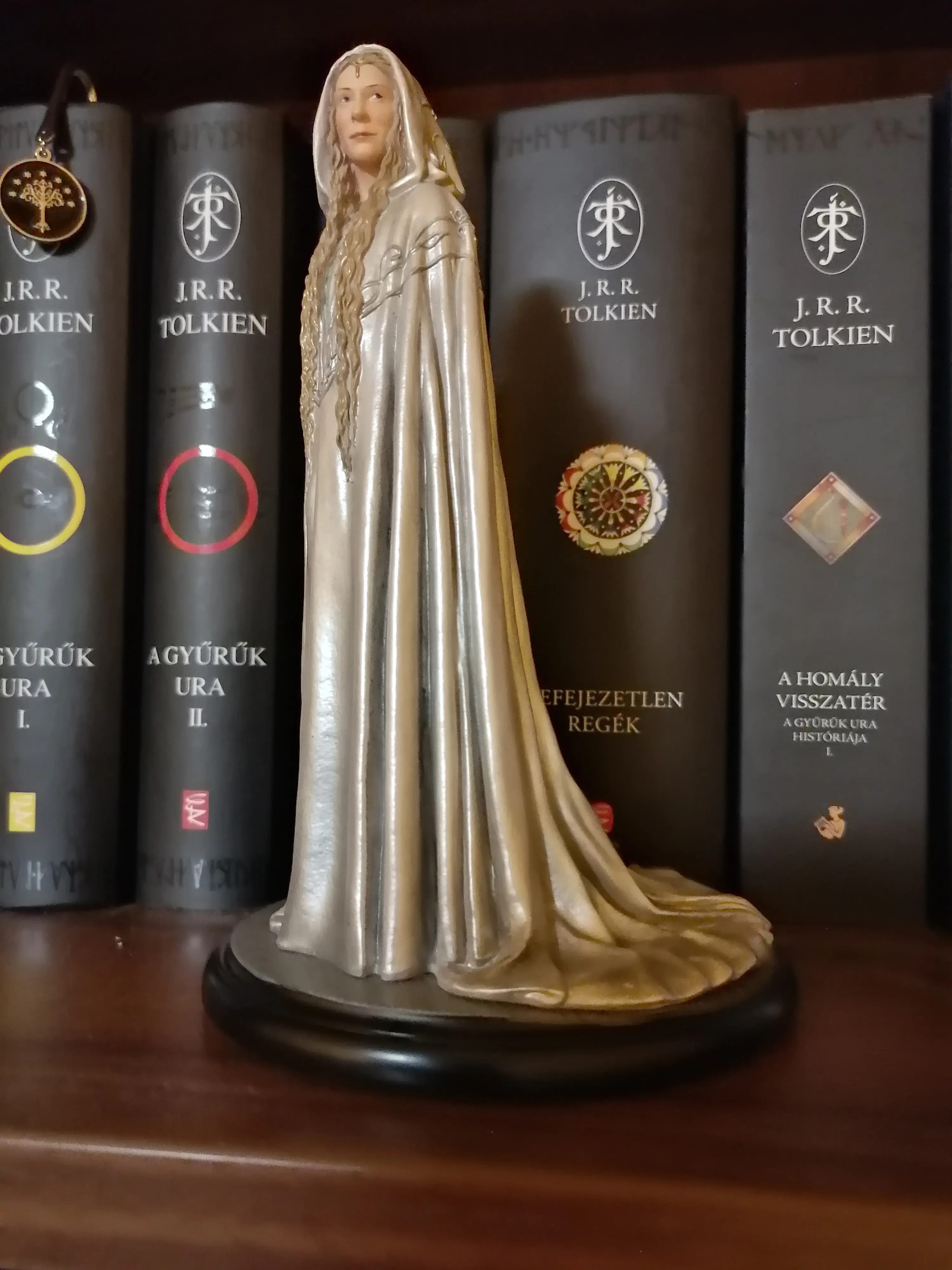 Herr der Ringe Mini Statue Galadriel 17 cm Produktfoto