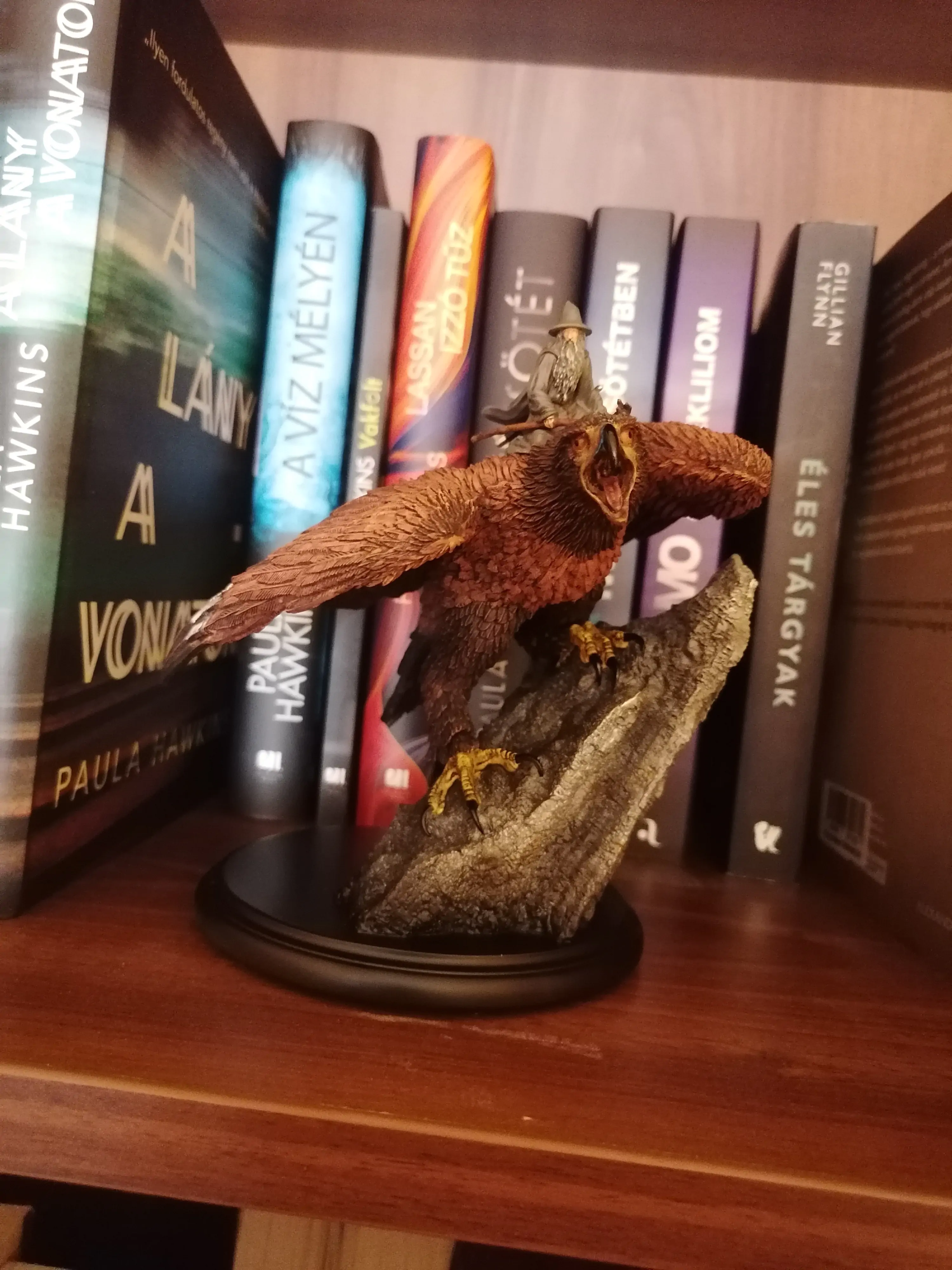 Herr der Ringe Statue Gandalf on Gwaihir 15 cm Produktfoto