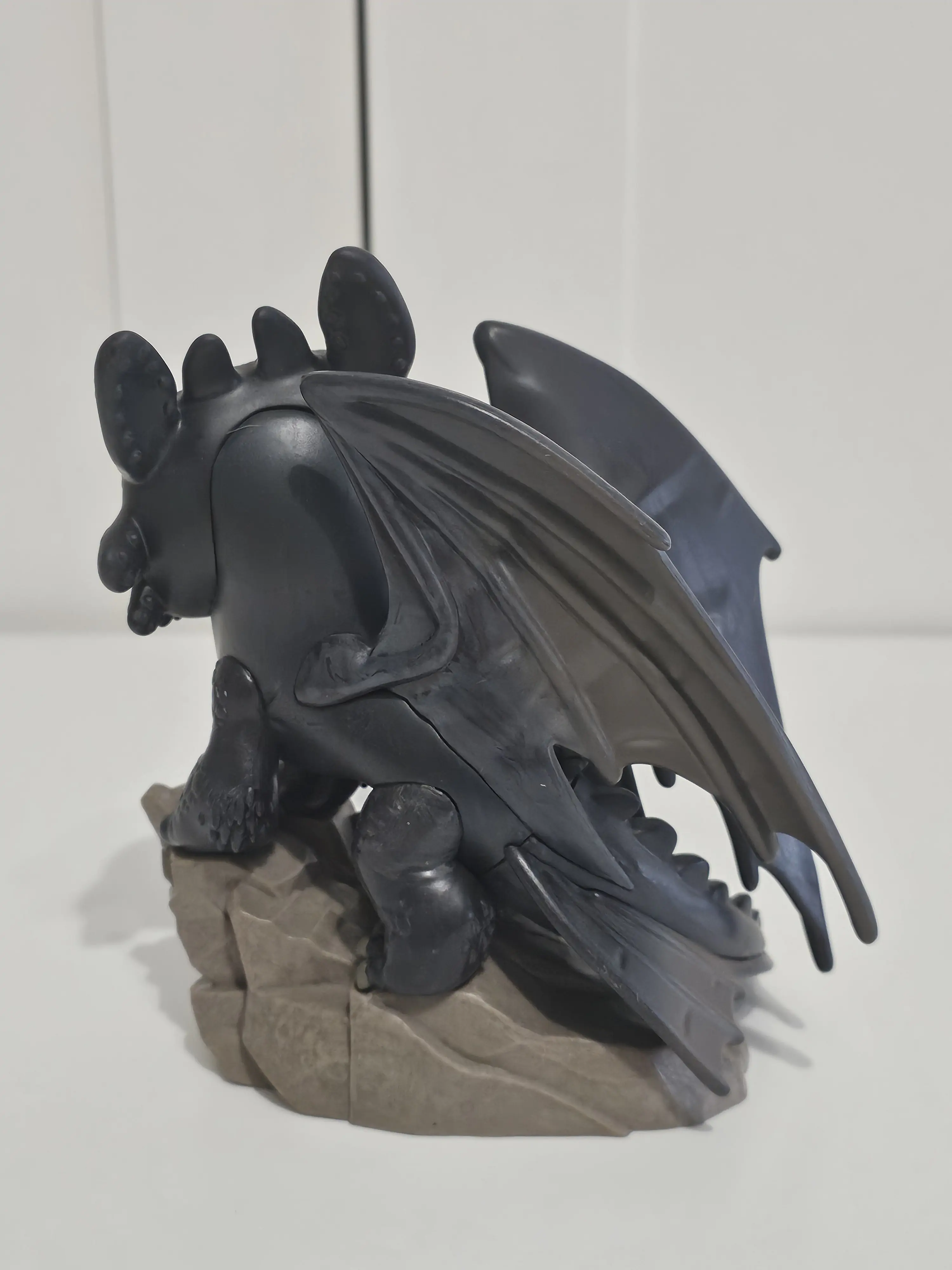 "How to Train Your Dragon LAM Funko POP! Deluxe Vinyl Figur Toothless 16 cm" Produktfoto