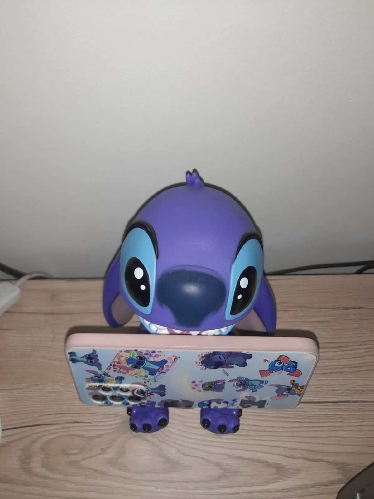 Lilo & Stitch Controller/Telefonhalter Cable Guy Figur Smiley Stitch 21 cm Produktfoto