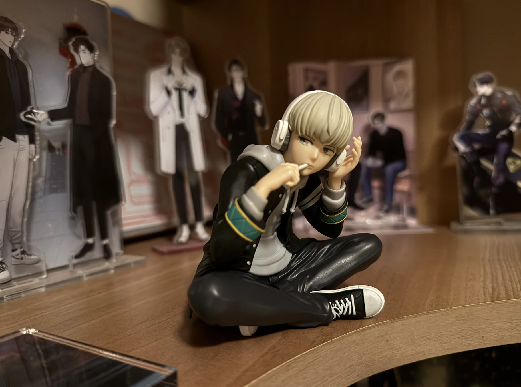 Wind Breaker Kaji Ren Sitting Figur 9 cm Produktfoto
