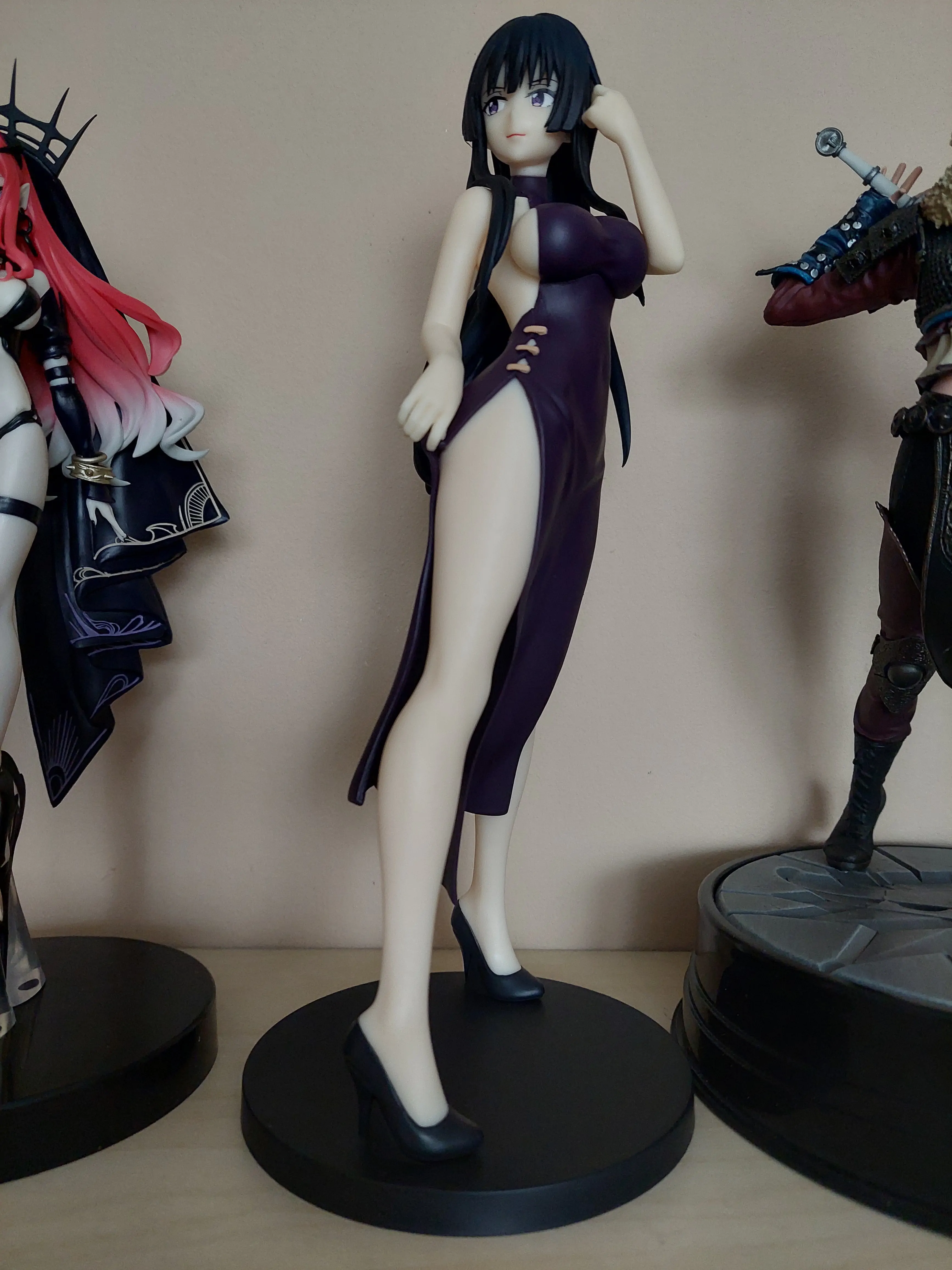 Spy Room Glitter & Glamours Thea Figur 23cm Produktfoto