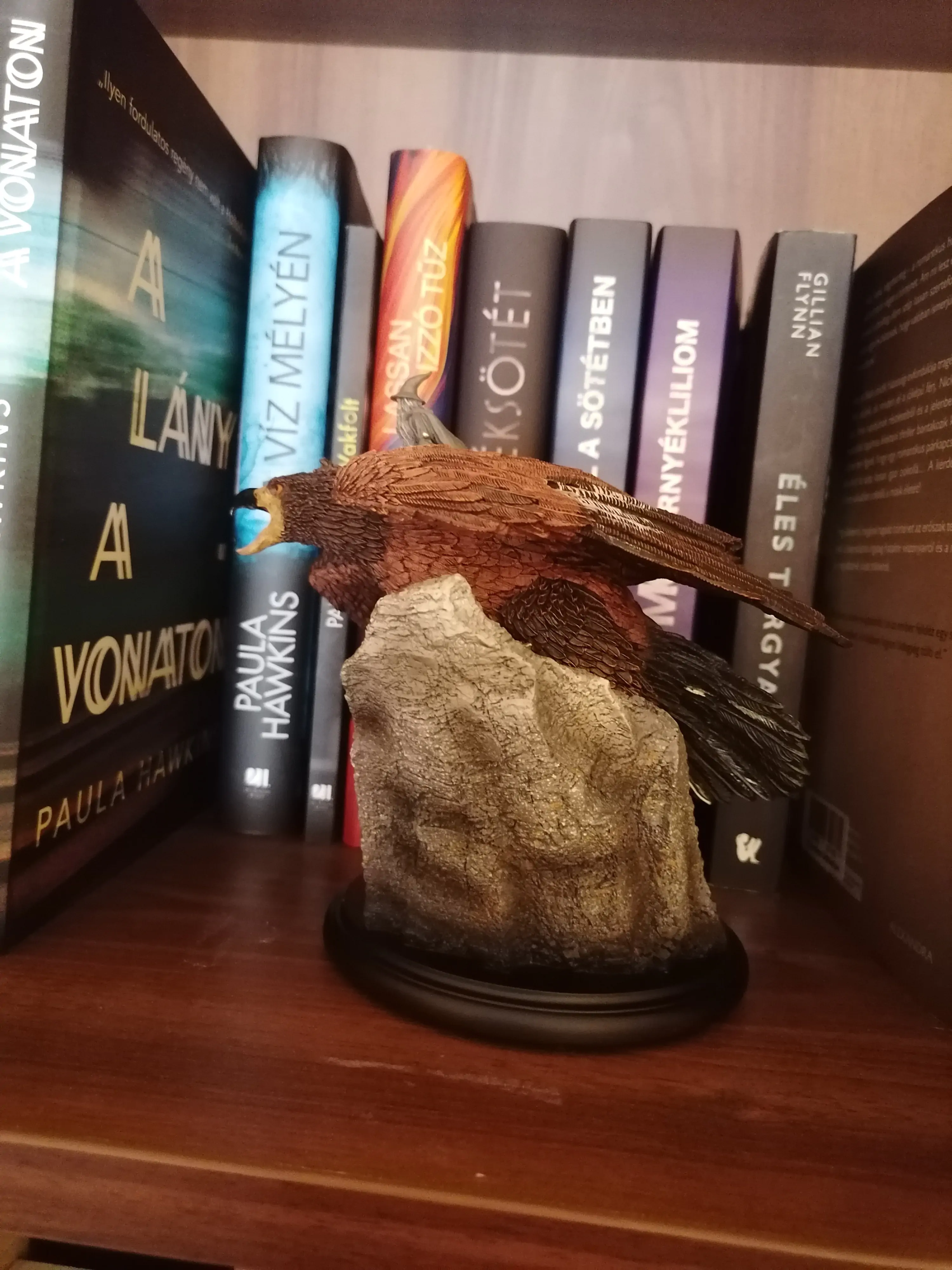 Herr der Ringe Statue Gandalf on Gwaihir 15 cm Produktfoto
