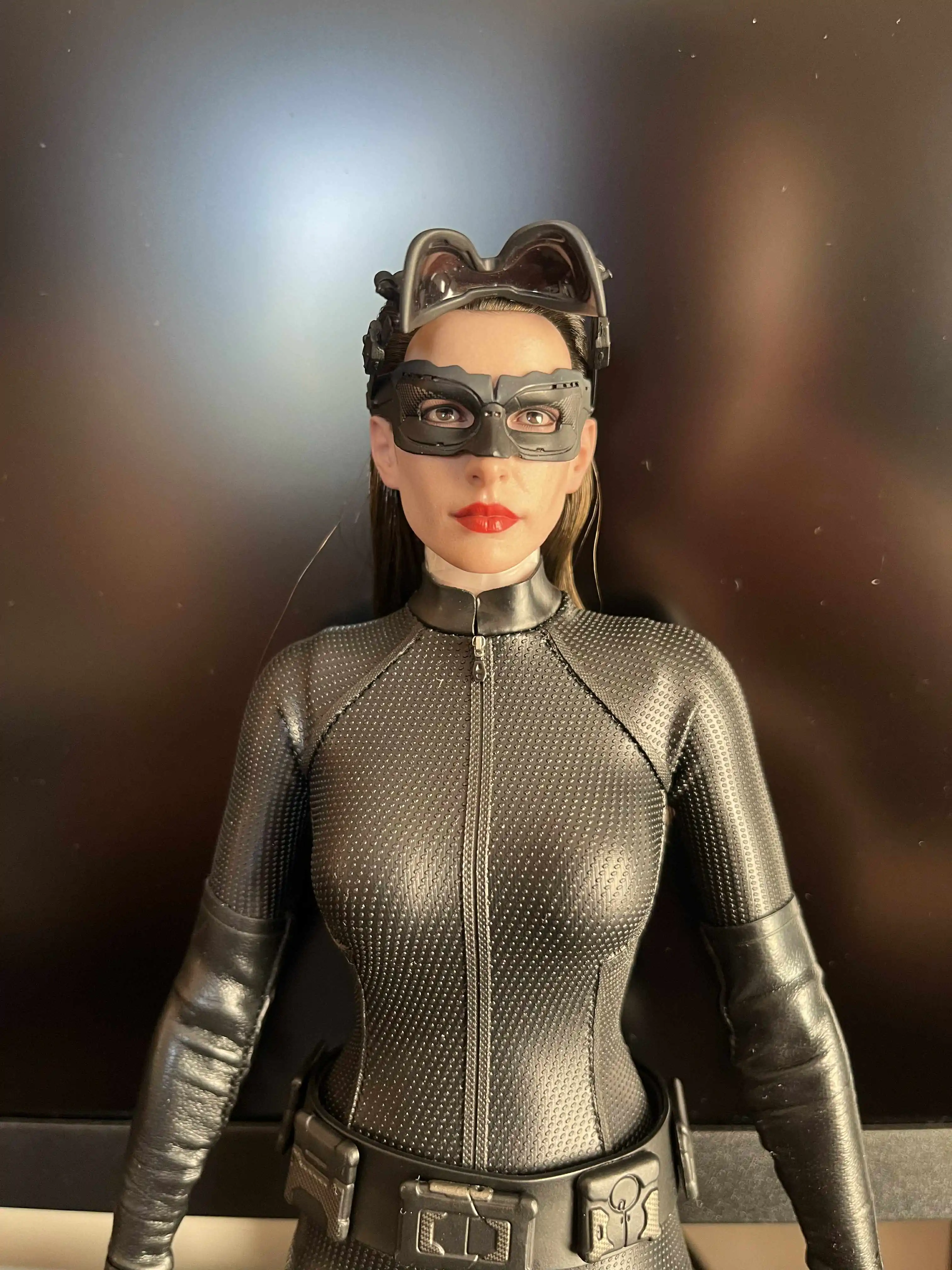 The Dark Knight Trilogy Movie Masterpiece Actionfigur 1/6 Catwoman 29 cm Produktfoto