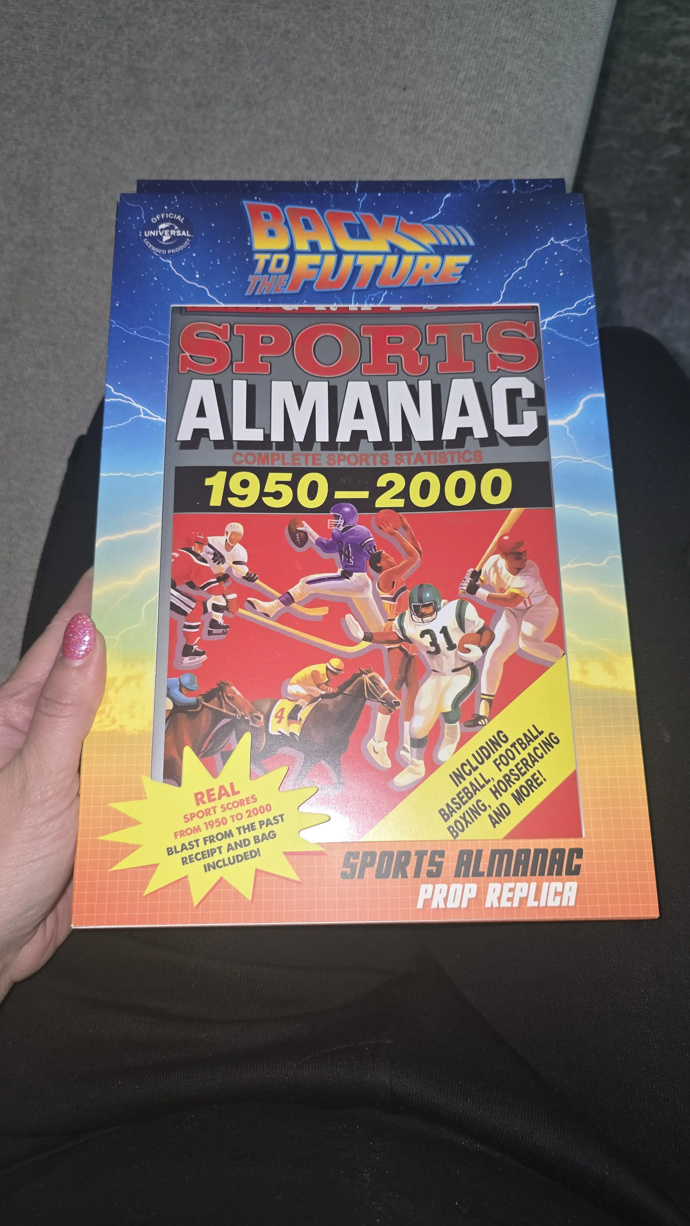 Zurück in die Zukunft Prop Replik 1/1 Sports Almanac Produktfoto