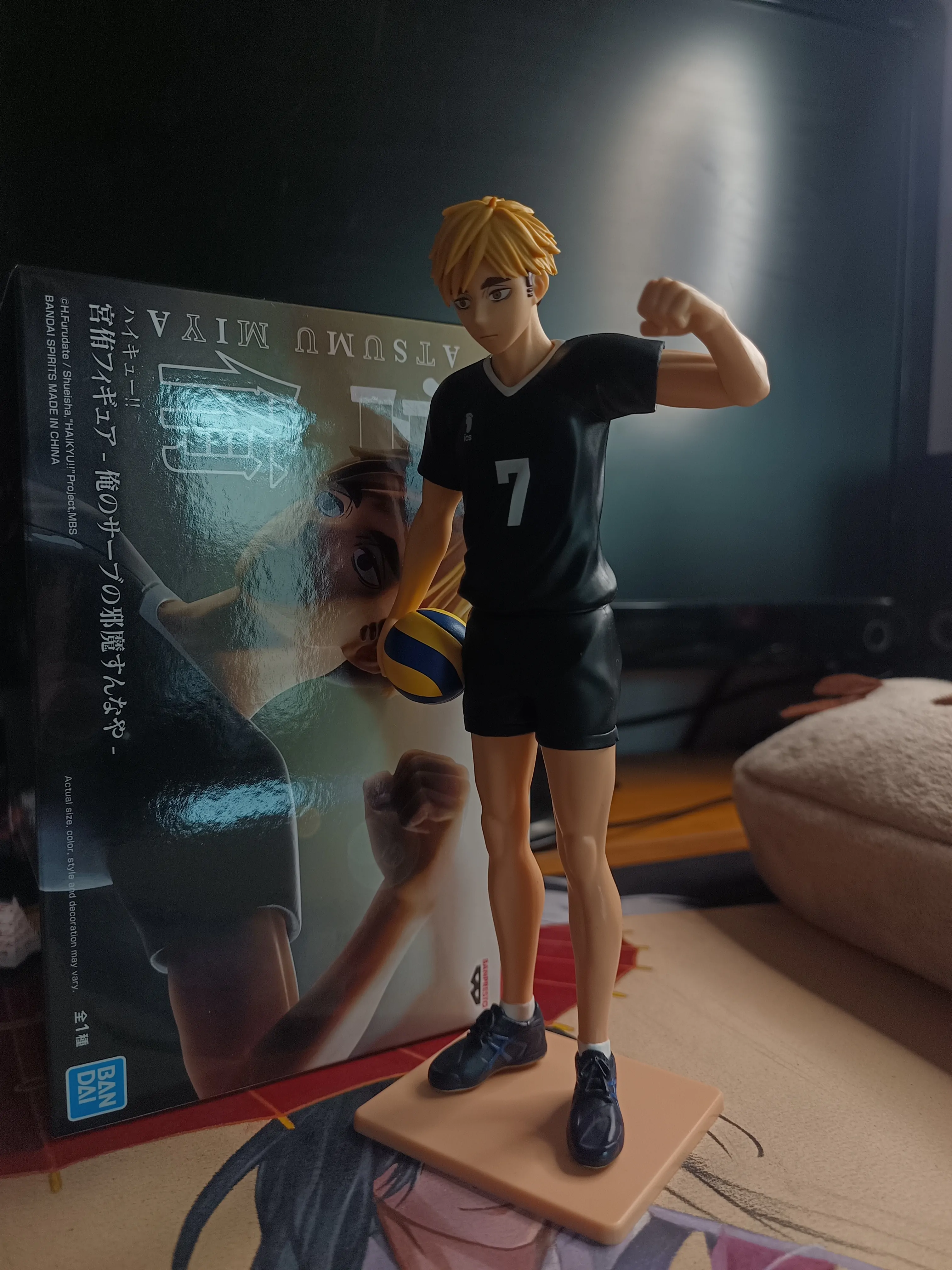 Haikyu!! Atsumu Miya Figur 19cm Produktfoto
