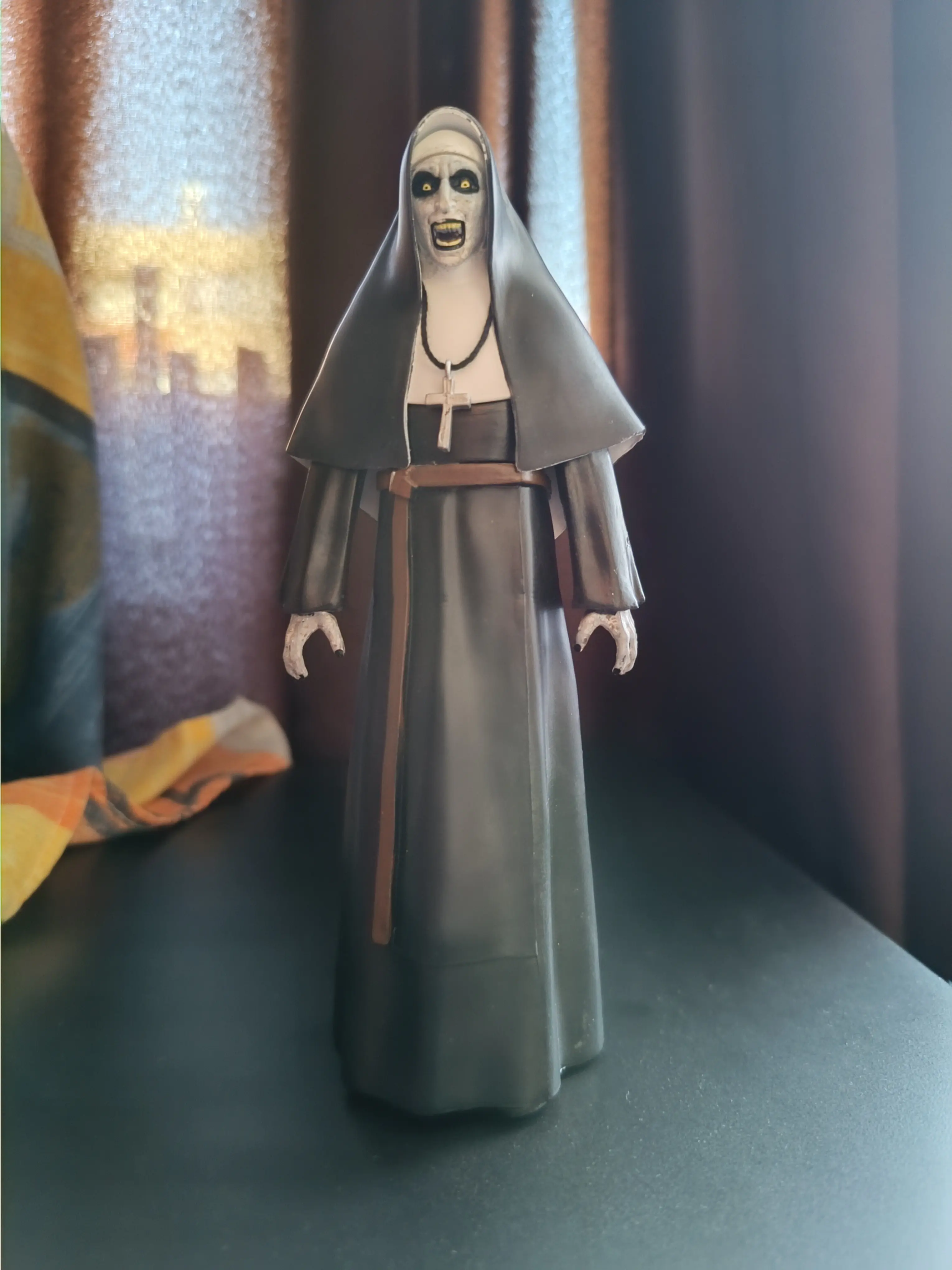 The Nun Bendyfigs Biegefigur Valak the Nun 19 cm Produktfoto