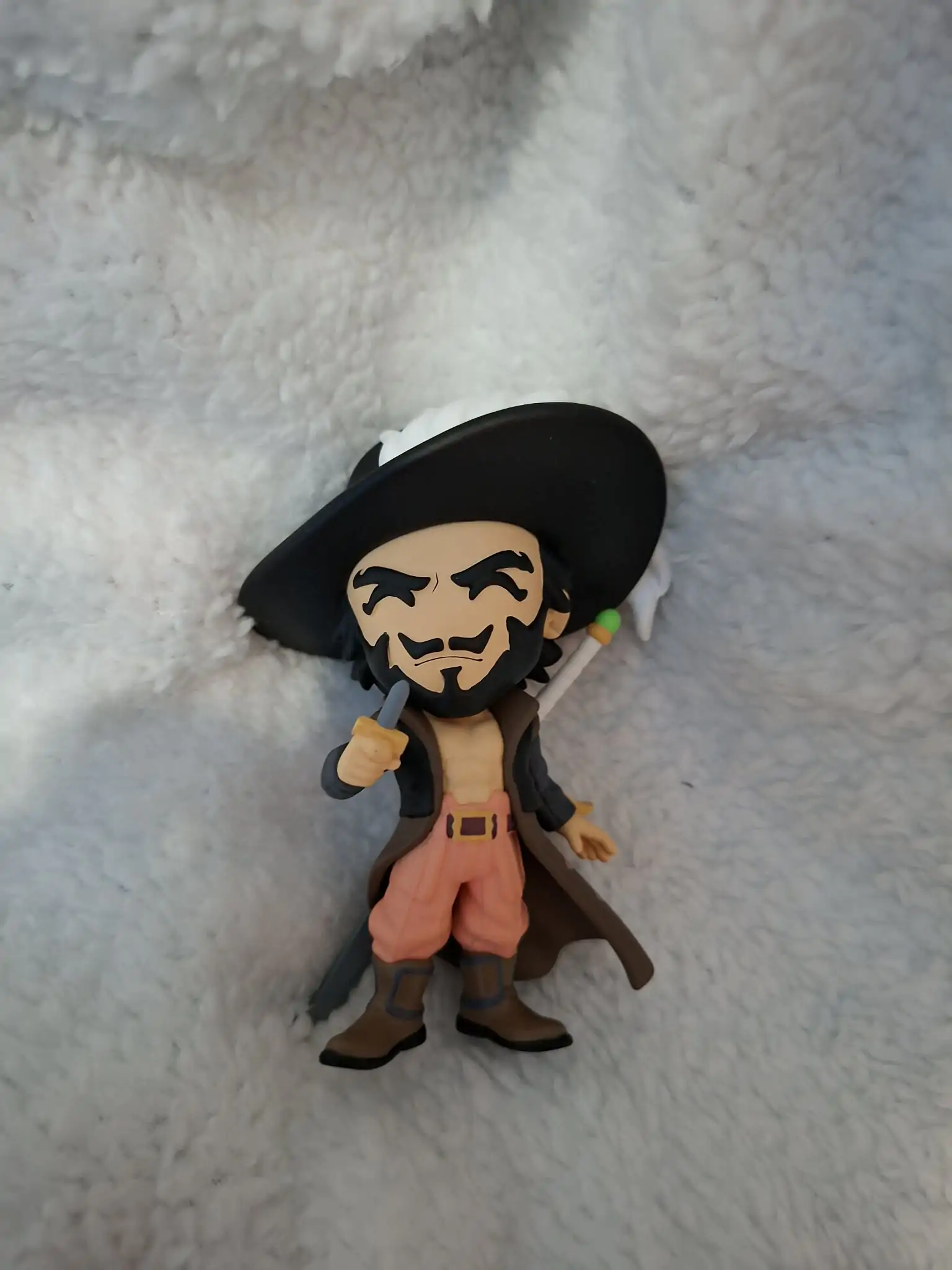 One Piece Vinyl Figur Mihawk 12 cm Produktfoto