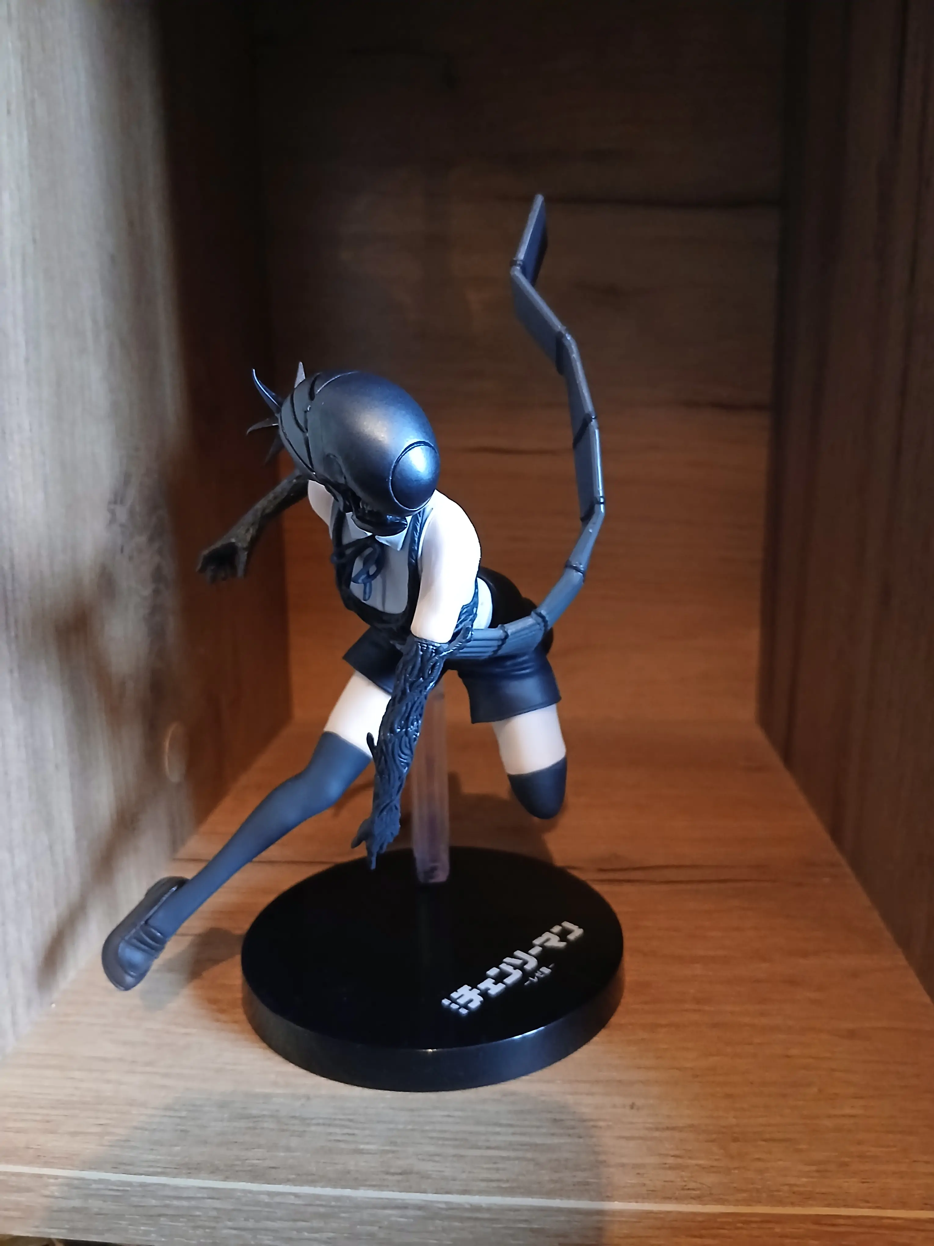 Chainsaw Man Bomb Ichibansho Figur 15 cm Produktfoto