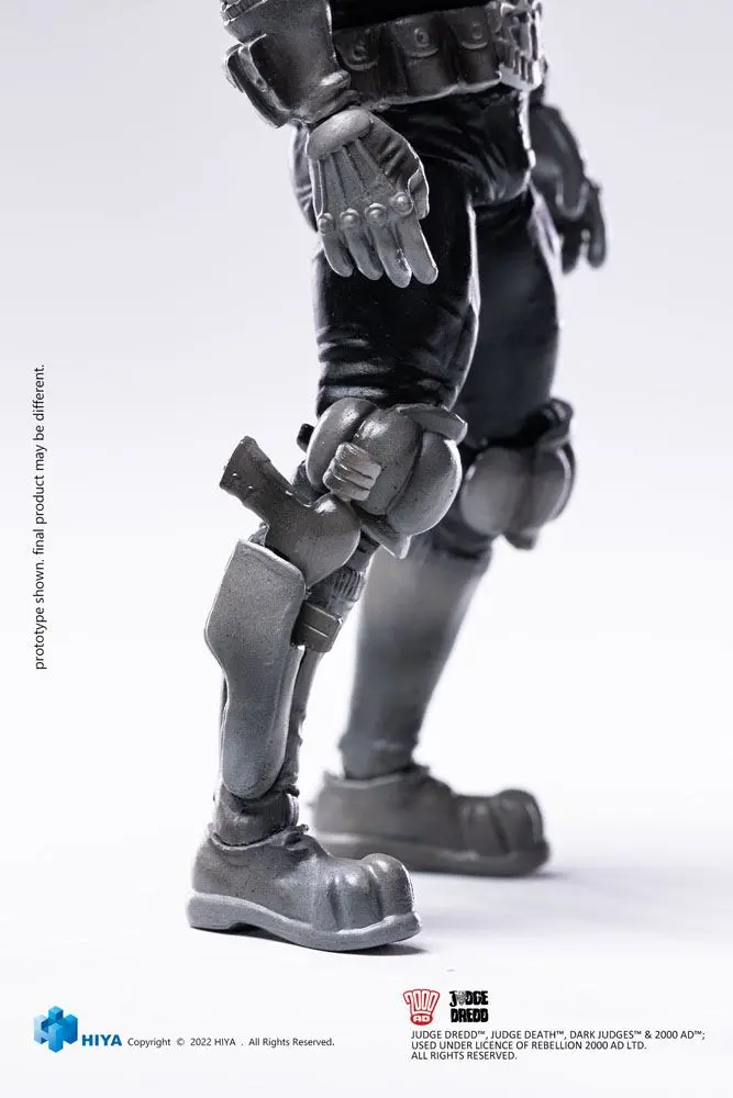 2000 AD Exquisite Mini Actionfigur 1/18 Black and White Judge Dredd 10 cm Produktfoto