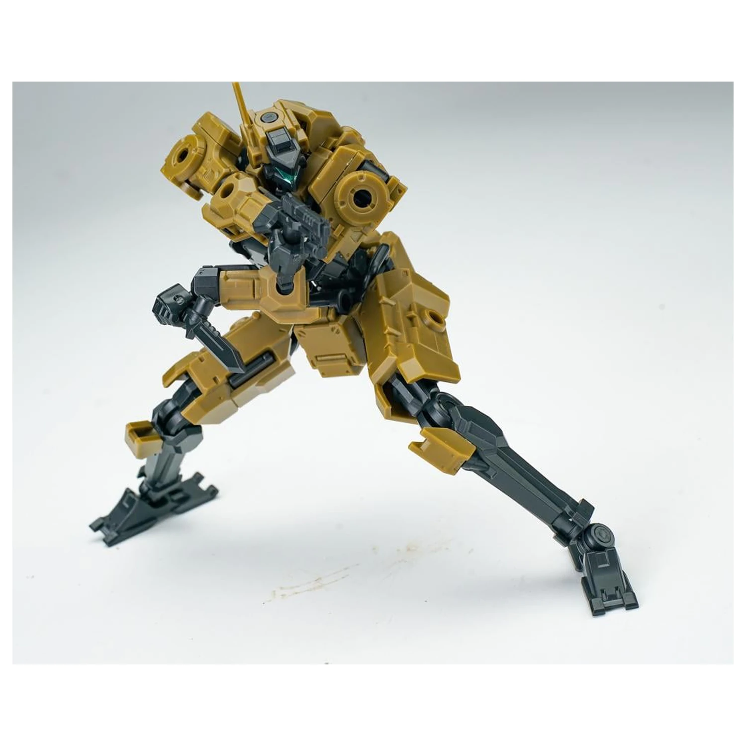 3 Min Project Fenrir (Yellow) Modellbausatz 1/18 11,2 cm Produktfoto