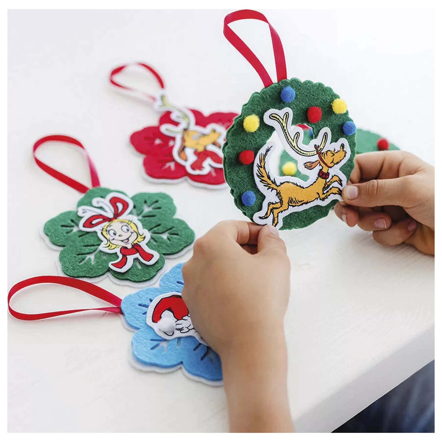 The Grinch Dr. Seuss Weihnachtsbaumschmuck 5-teiliges Set Produktfoto