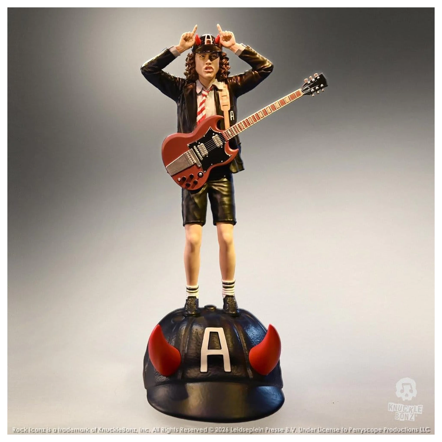 AC/DC Rock Iconz Figur Angus Young IV 23 cm Produktfoto
