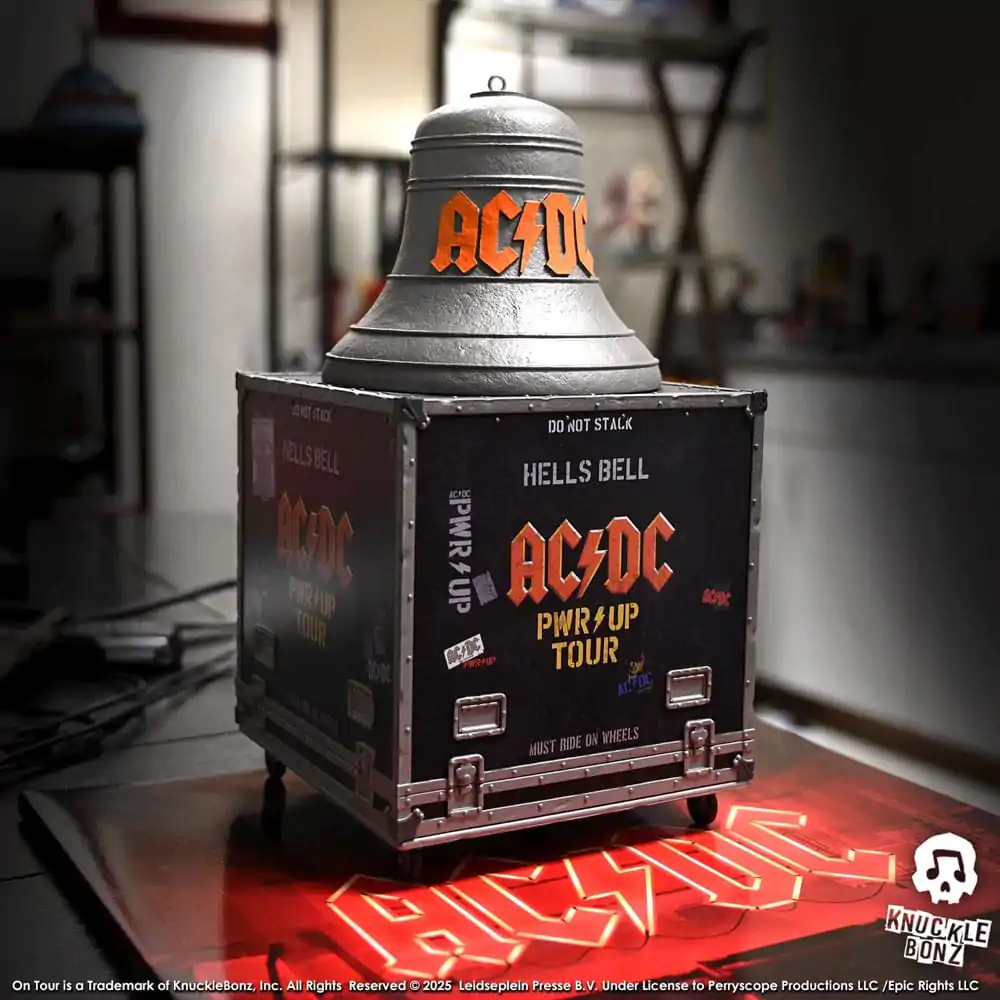 AC/DC Rock Ikonz On Tour Statue PWR UP Tour Hells Bell Produktfoto