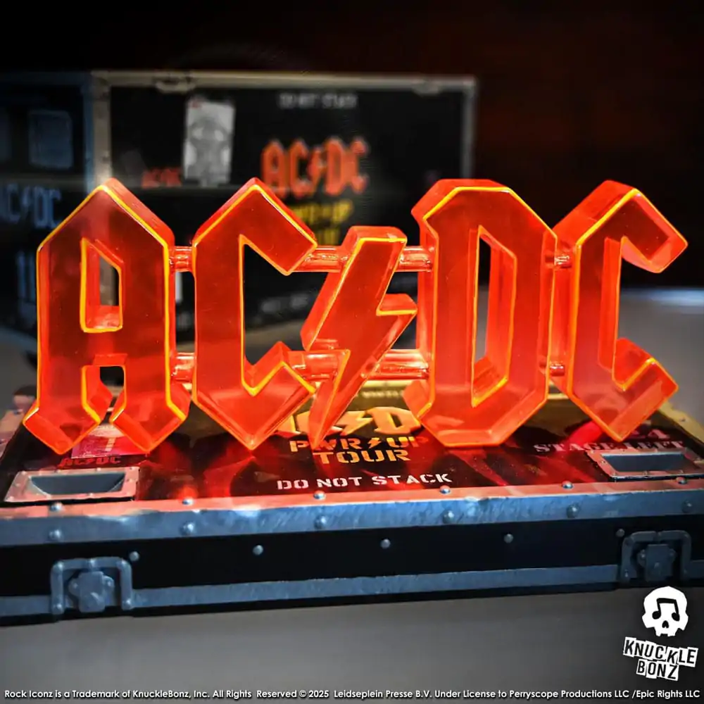 AC/DC Rock Ikonz On Tour Statue PWR UP Tour Road Case Produktfoto