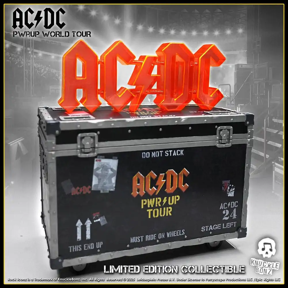 AC/DC Rock Ikonz On Tour Statue PWR UP Tour Road Case Produktfoto