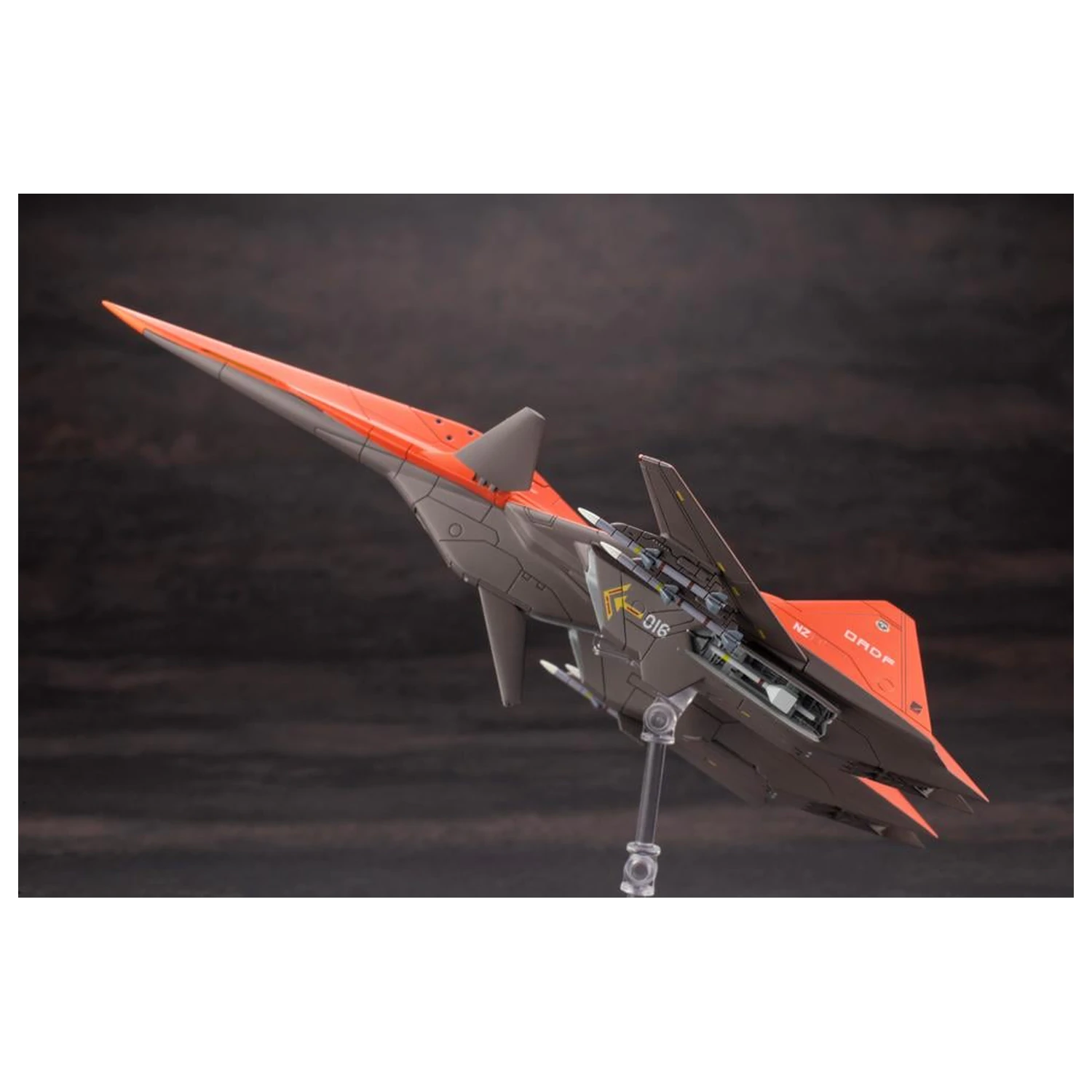 Ace Combat ADF-01 Modellbausatz 16 cm Produktfoto