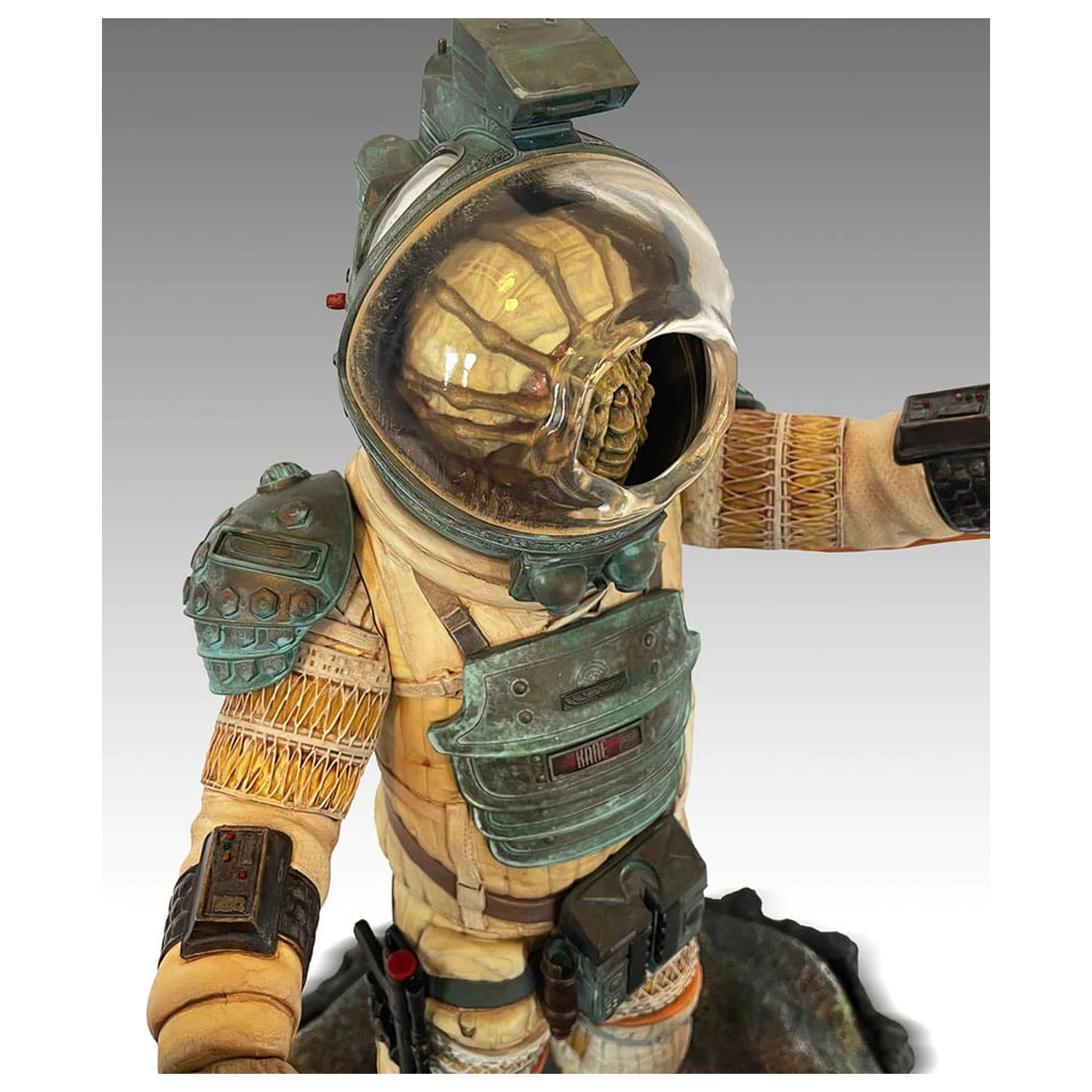 Alien Statue 1/4 Officer Kane 56 Zentimeter Produktfoto