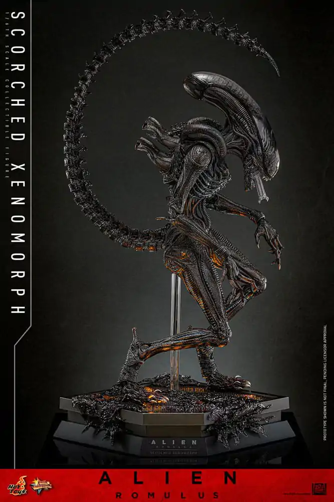 Alien: Romulus Movie Masterpiece Actionfigur 1/6 Scorched Xenomorph 44 cm Produktfoto