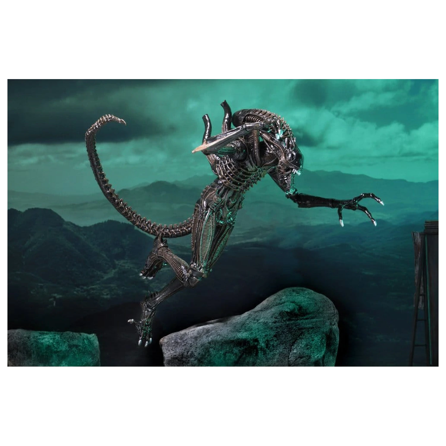 Aliens Ultimate Actionfigur Warrior (1986) Brown 23 cm Produktfoto