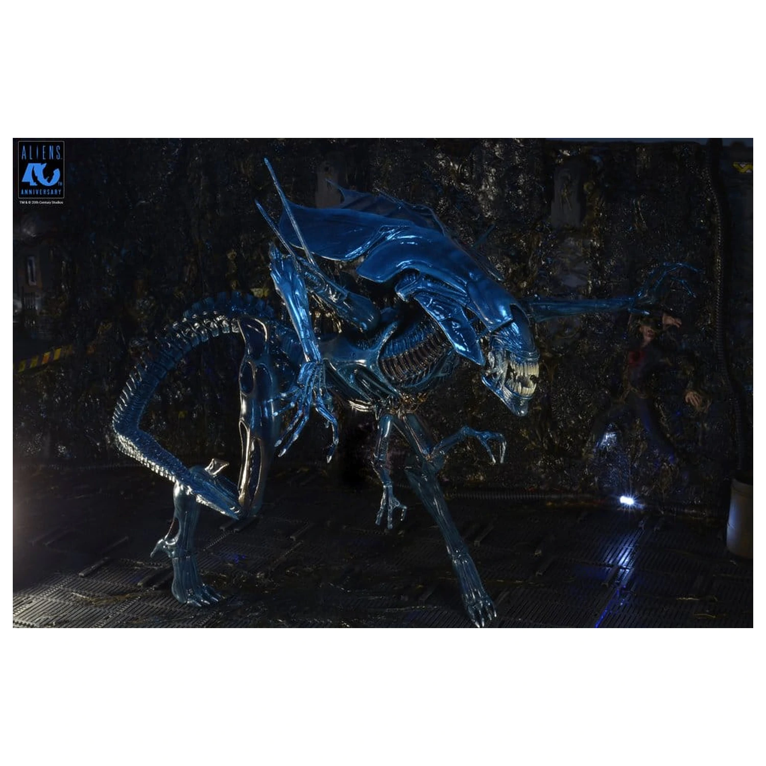 Aliens Ultra Deluxe Actionfigur Alien Queen (40th Anniversary) 38 cm Produktfoto