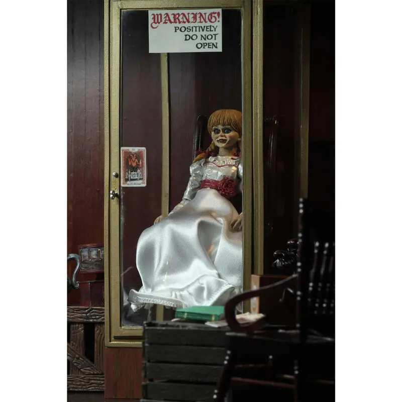 The Conjuring Universe Actionfigur Ultimate Annabelle (Annabelle 3) 15 cm Produktfoto