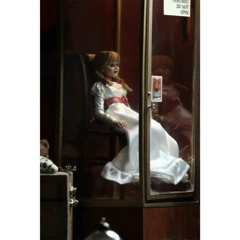 The Conjuring Universe Actionfigur Ultimate Annabelle (Annabelle 3) 15 cm Produktfoto