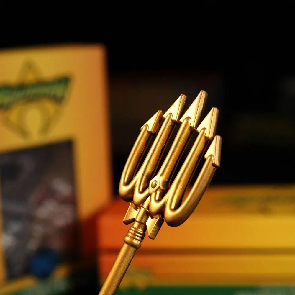Aquaman Replik Miniature Trident (vergoldet) Produktfoto