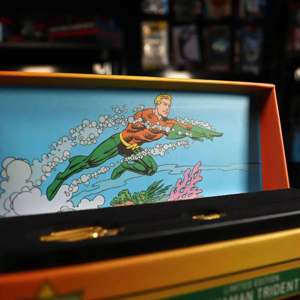 Aquaman Replik Miniature Trident (vergoldet) Produktfoto