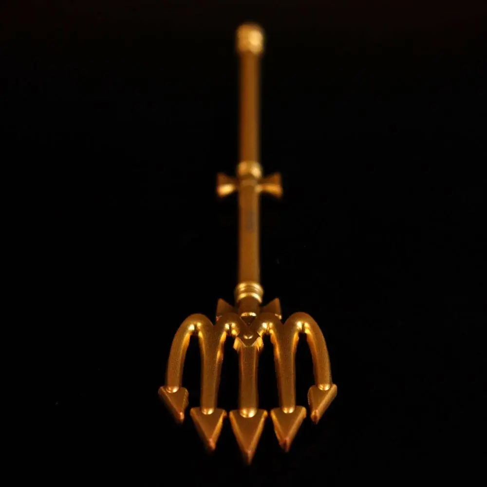 Aquaman Replik Miniature Trident (vergoldet) Produktfoto