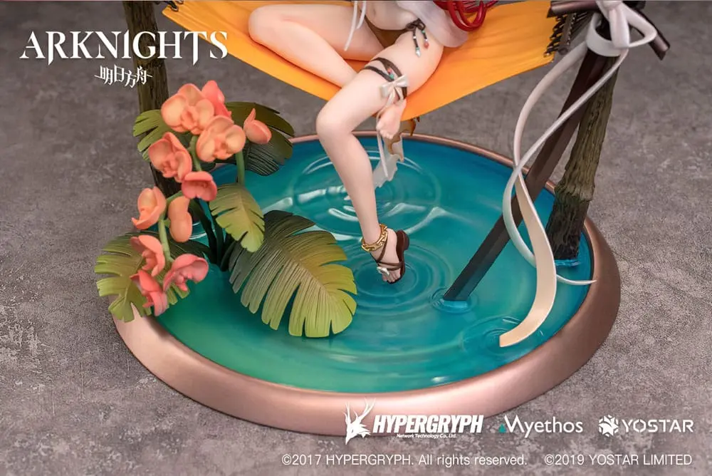 Arknights PVC Statue 1/7 Surtr: Colorful Wonderland CW03 VER. 24 cm termékfotó