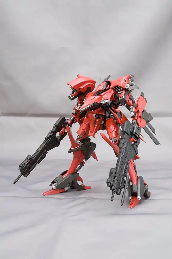 Armored Core Plastic Model Kit 1/72 Rayleonardo 03-Aaliyah Kpachar Full Package Versionn 14 cm Produktfoto