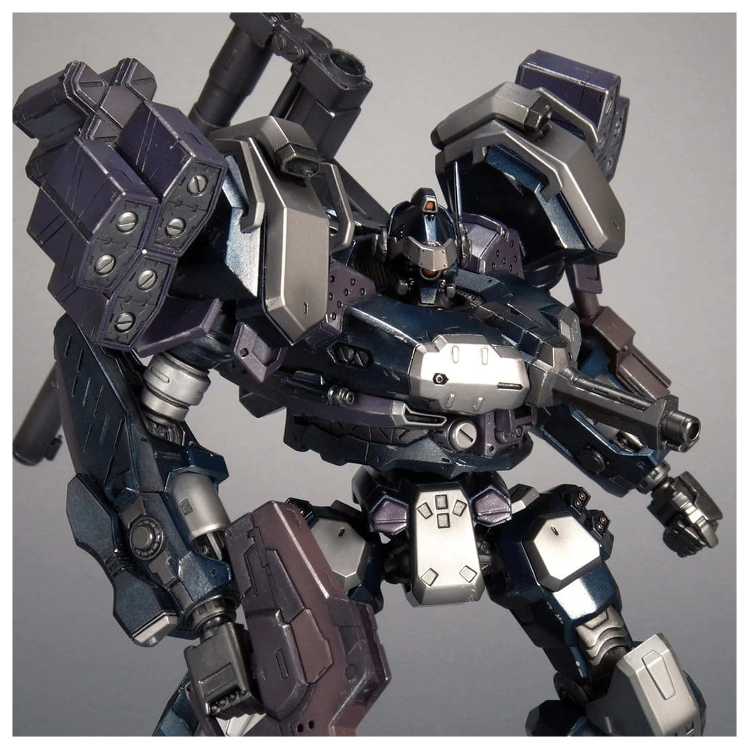 Armored Core Plastikmodell 1/72 CREST CR-C75U2 Close Quarters Ver. 16 cm Produktfoto