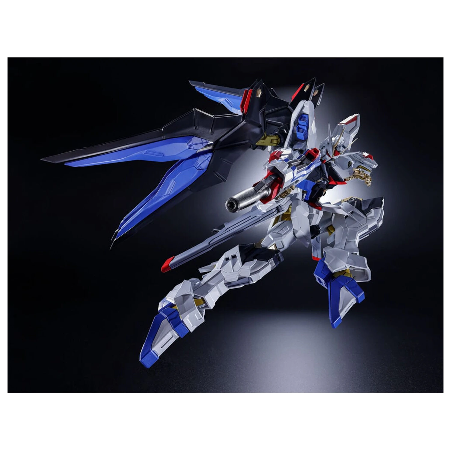 Asolute Act Strike Freedom Gundam Figur 18,5cm Produktfoto
