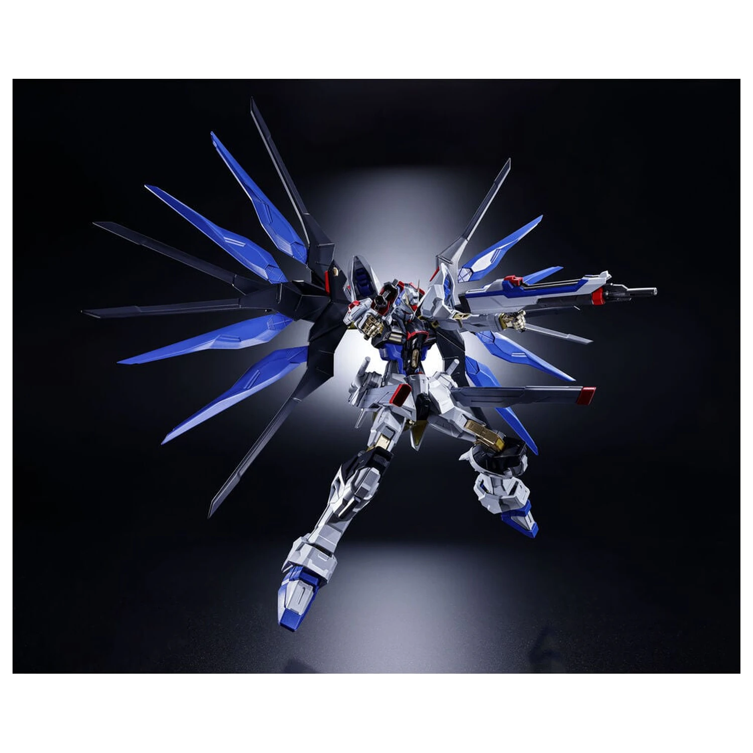 Asolute Act Strike Freedom Gundam Figur 18,5cm Produktfoto