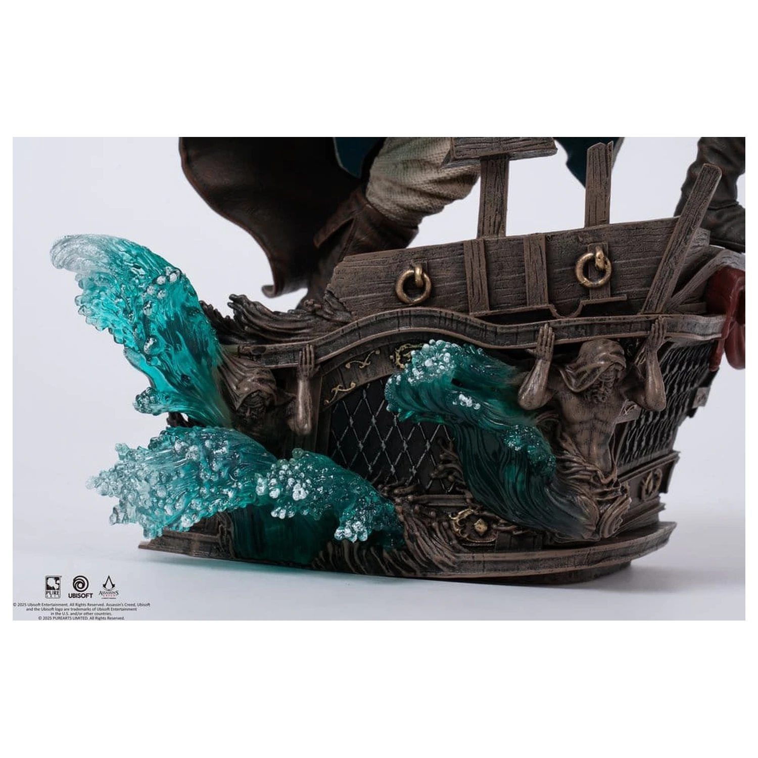 Assassin´s Creed Statue Animus Edward Produktfoto