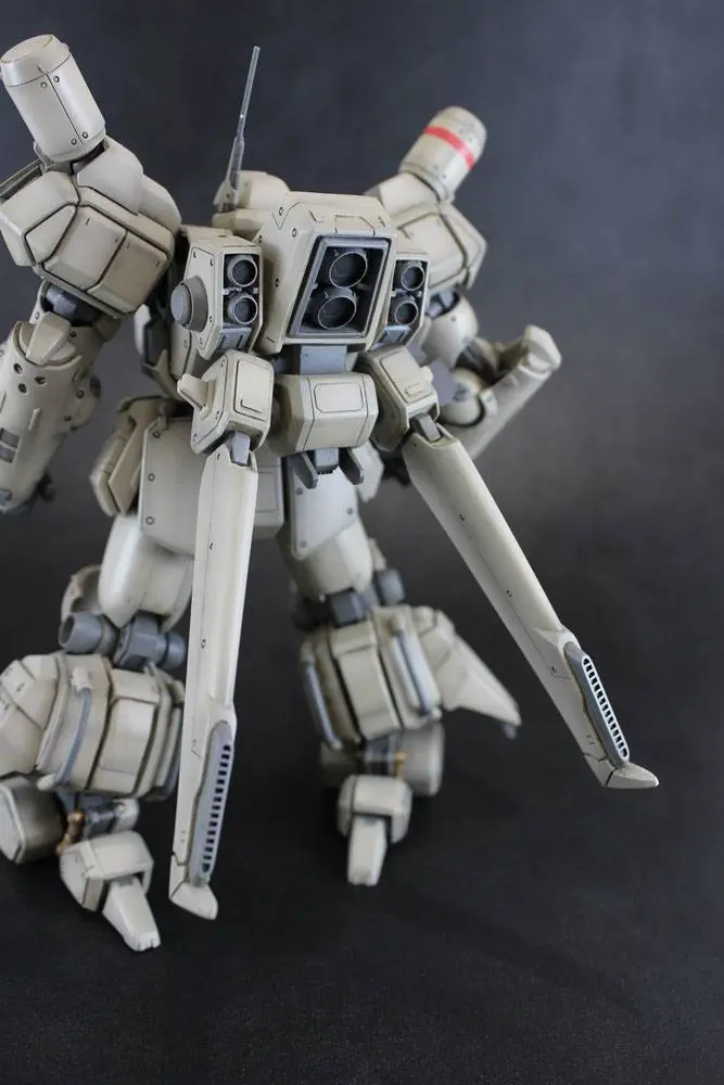 Assault Suits Leynos Plastic Model Kit 1/35 AS-5E3 Leynos (Player Type) Renewal Ver. 28 cm Produktfoto