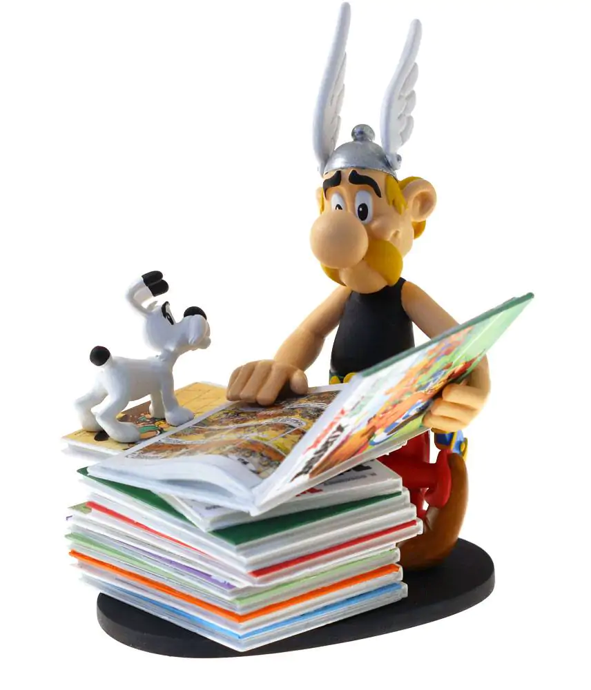 Asterix Collectoys Statue Asterix mit Bücherstapel 2nd Edition 23 cm termékfotó