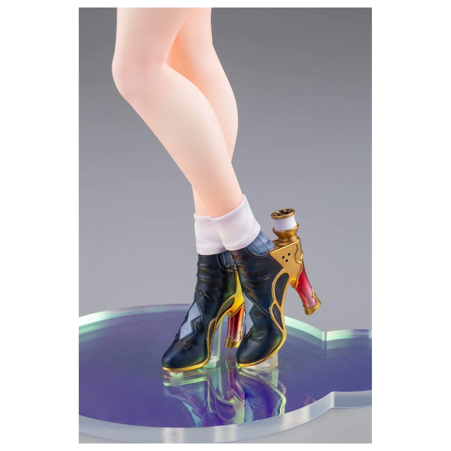 Atelier Yumia: The Alchemist of Memories & the Envisioned Land PVC Figur 1/7 Yumia Liessfeldt Sun Shower Ver. 26 Zentimeter Produktfoto