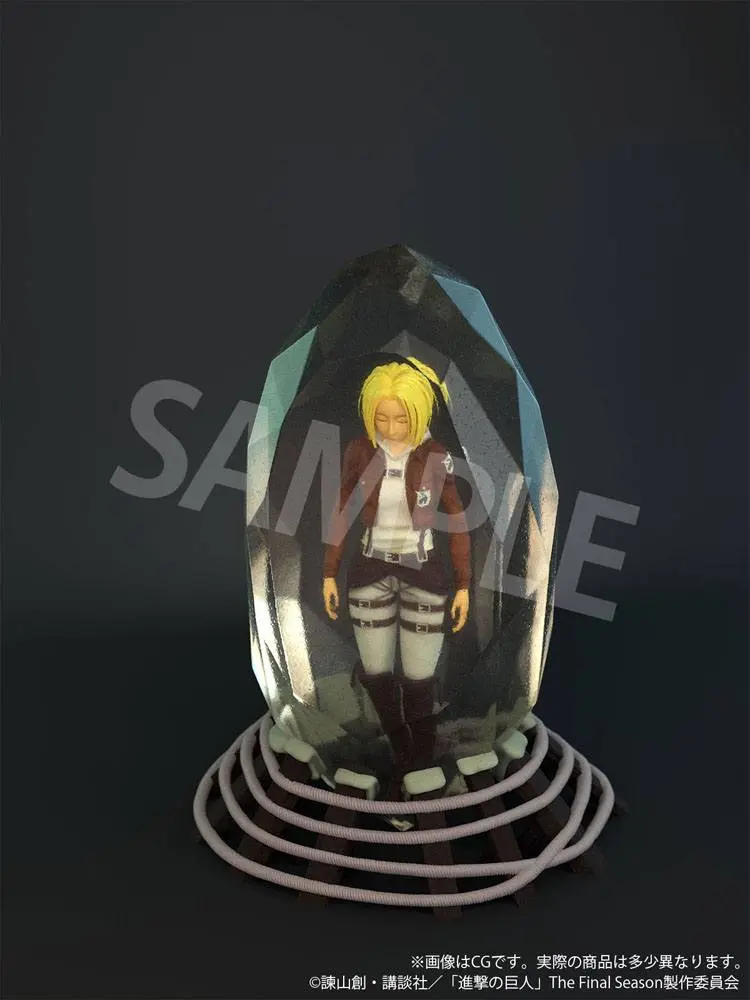 Attack on Titan 3D Crystal Statue Annie Leonhart 10 cm Produktfoto